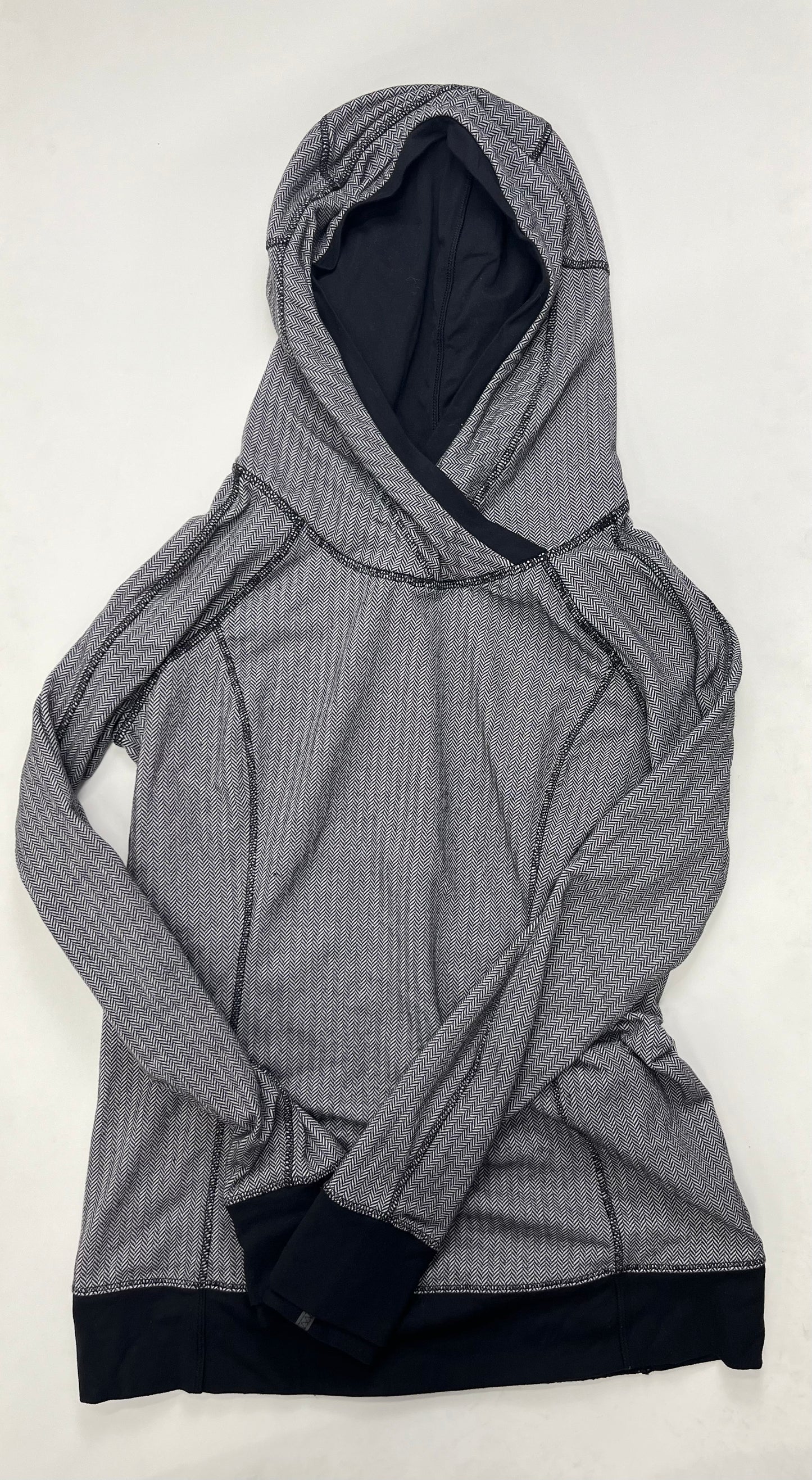 Sweatshirt Hoodie By Lululemon Size: M
