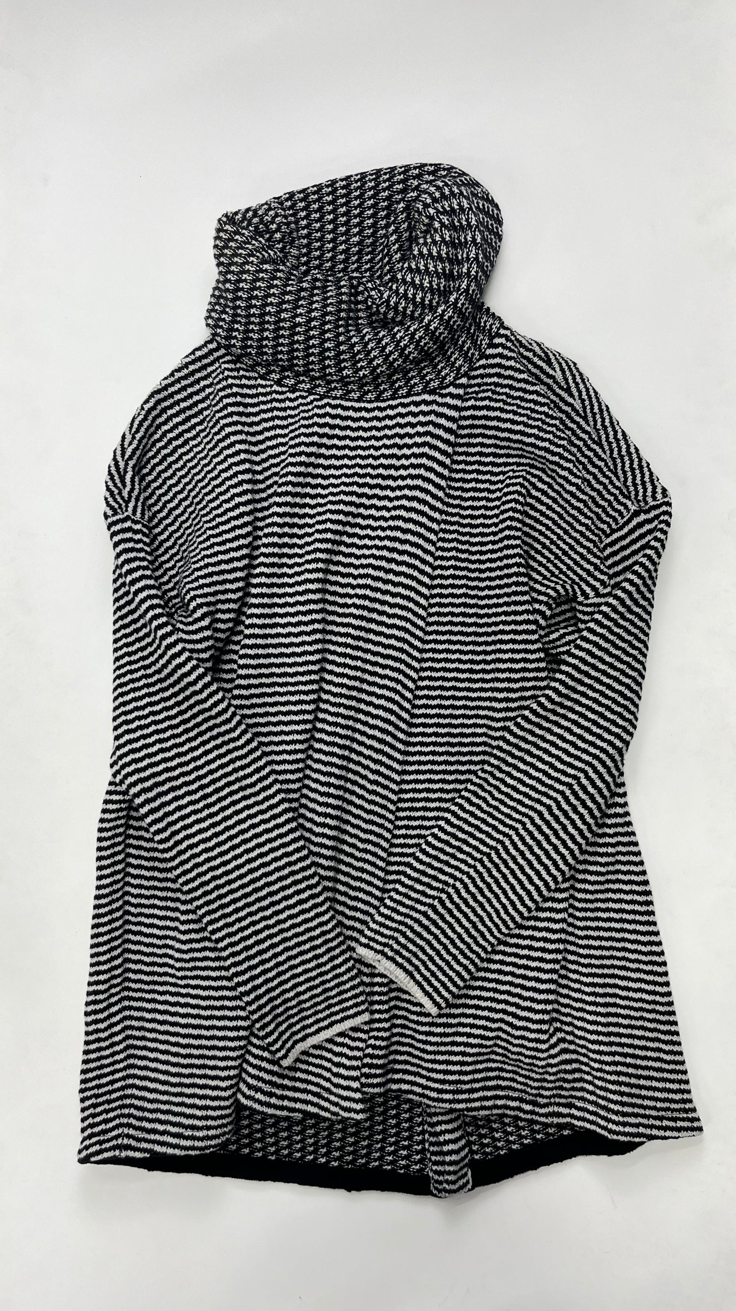 Sweater By Cabi Size: S