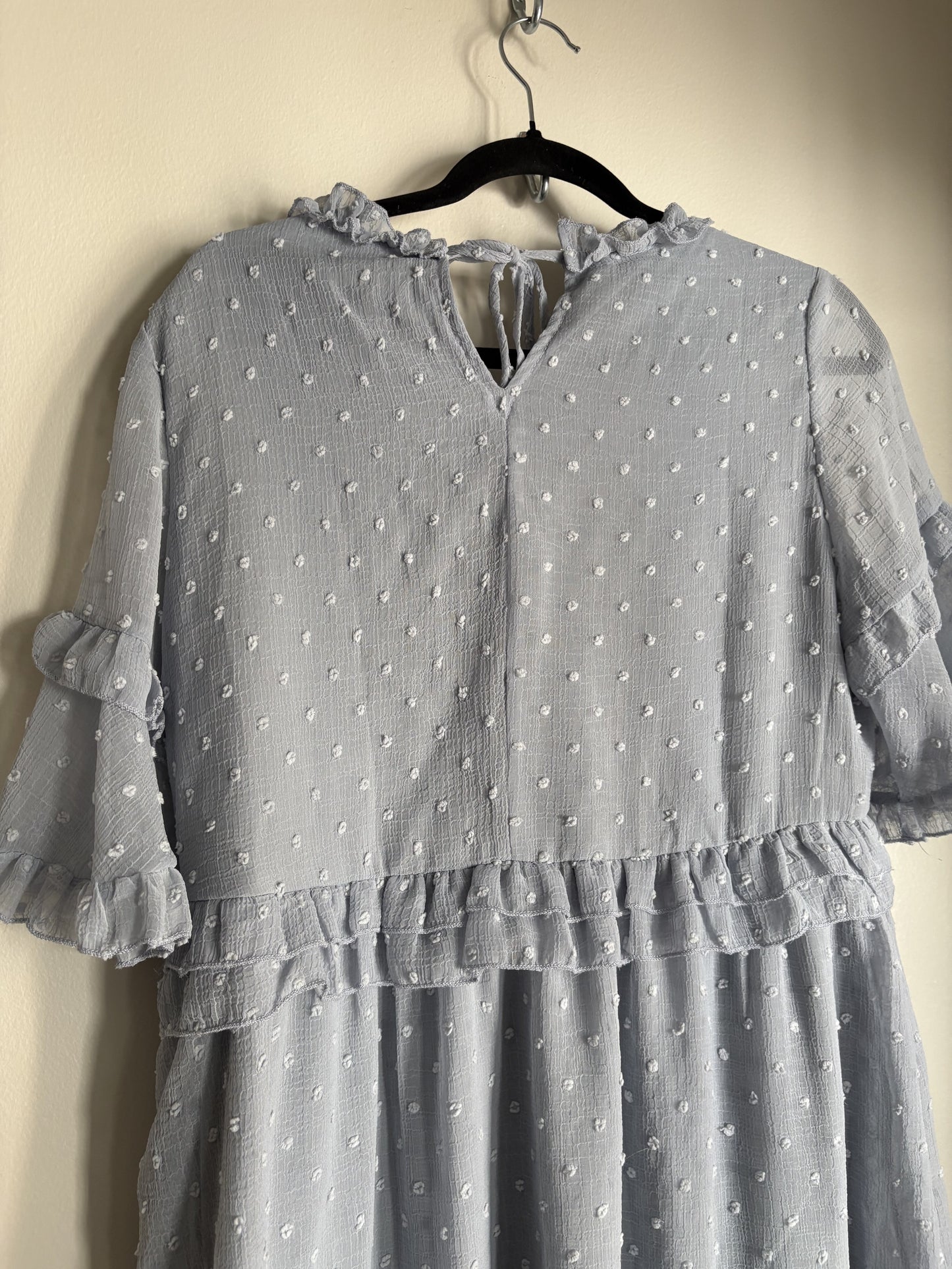 Dress Casual Midi By Listicle Size: M