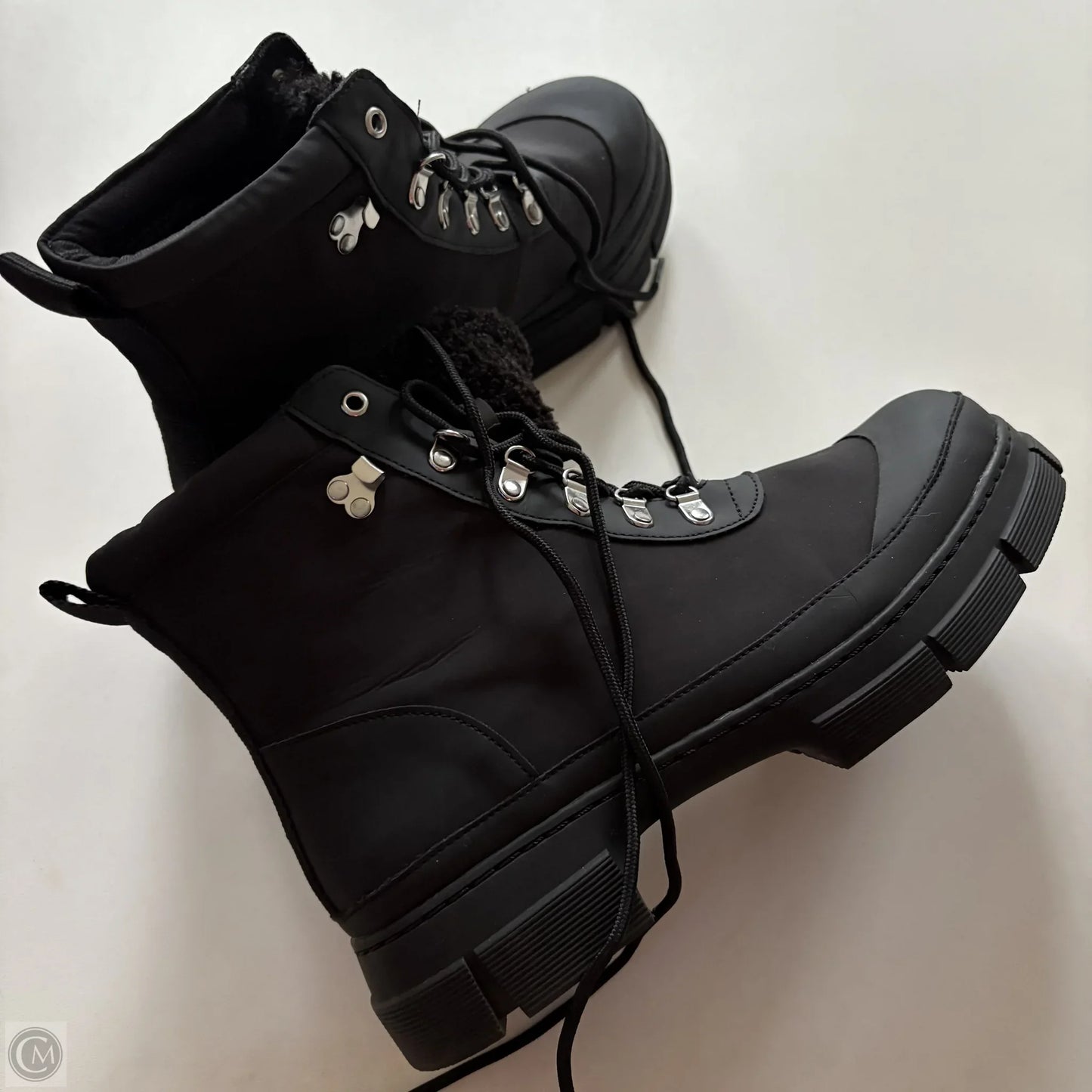 Boots Ankle Flats By Steve Madden Size: 9