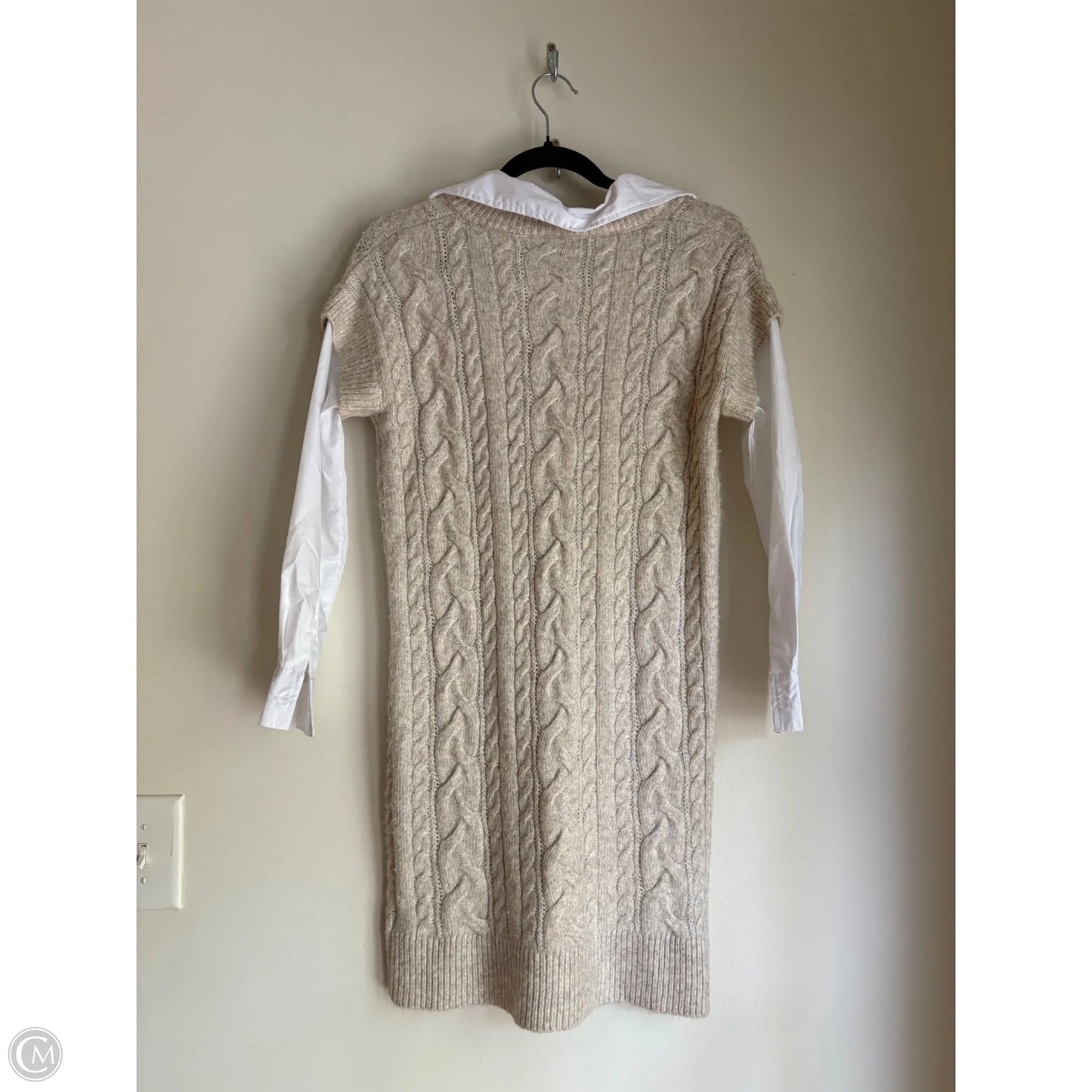 Dress Casual Midi By Cupcakes And Cashmere In Beige, Size: Xs