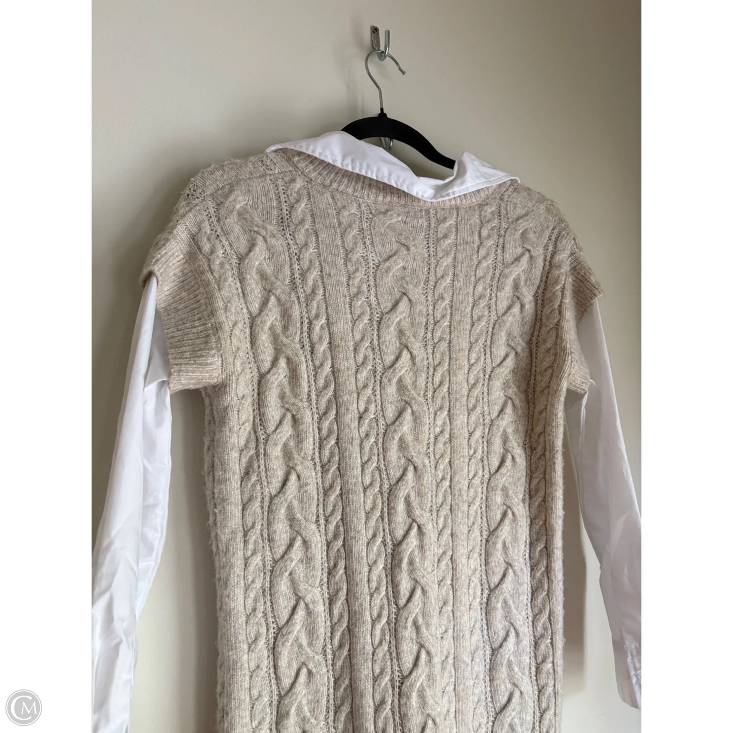 Dress Casual Midi By Cupcakes And Cashmere In Beige, Size: Xs