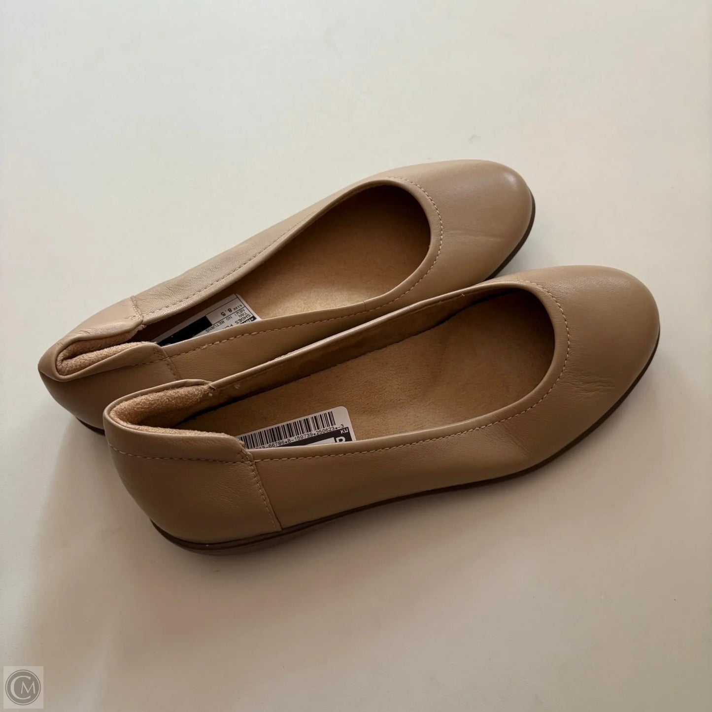 Shoes Flats By Naturalizer In Tan, Size: 8.5