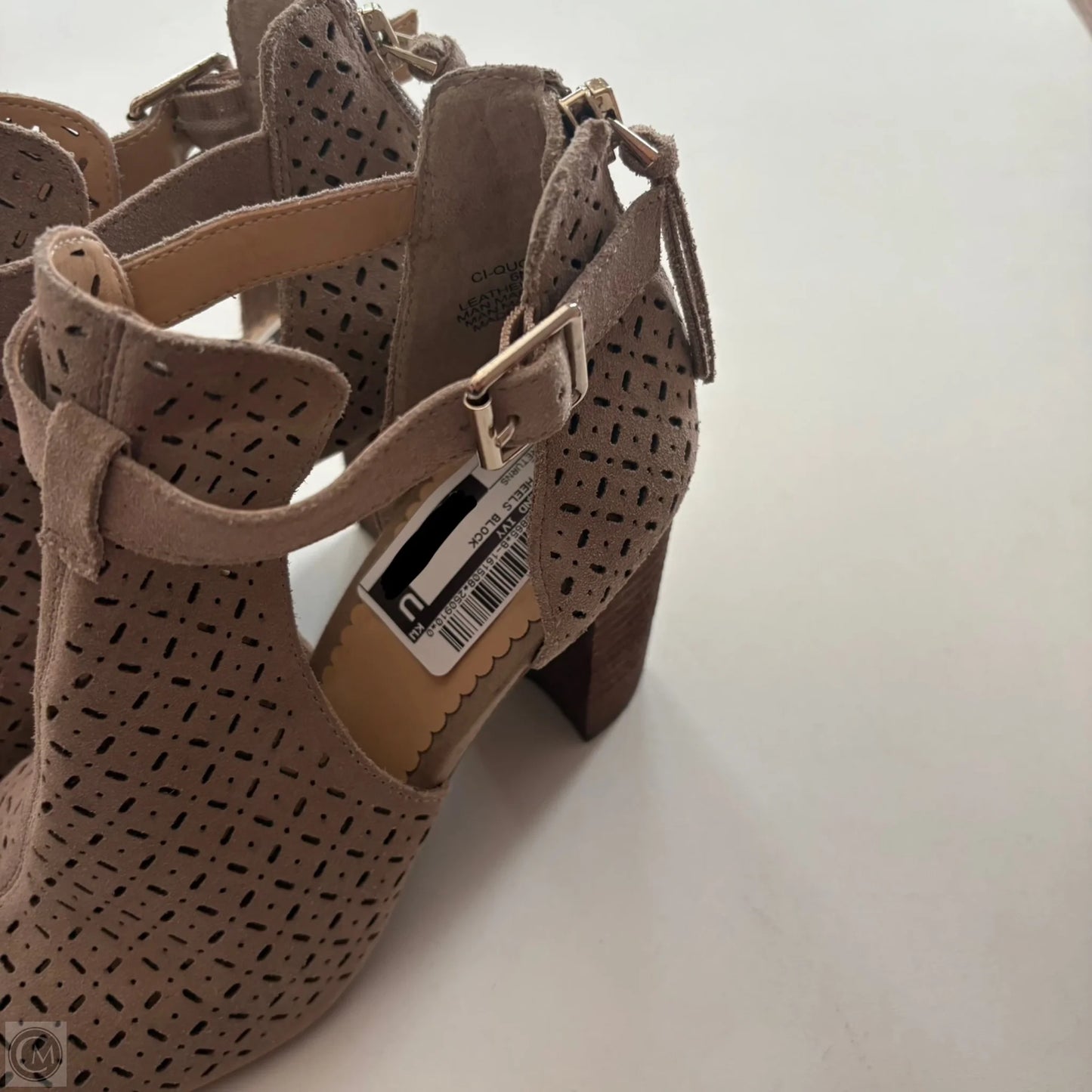 Shoes Heels Block By Crown And Ivy In Taupe, Size: 6
