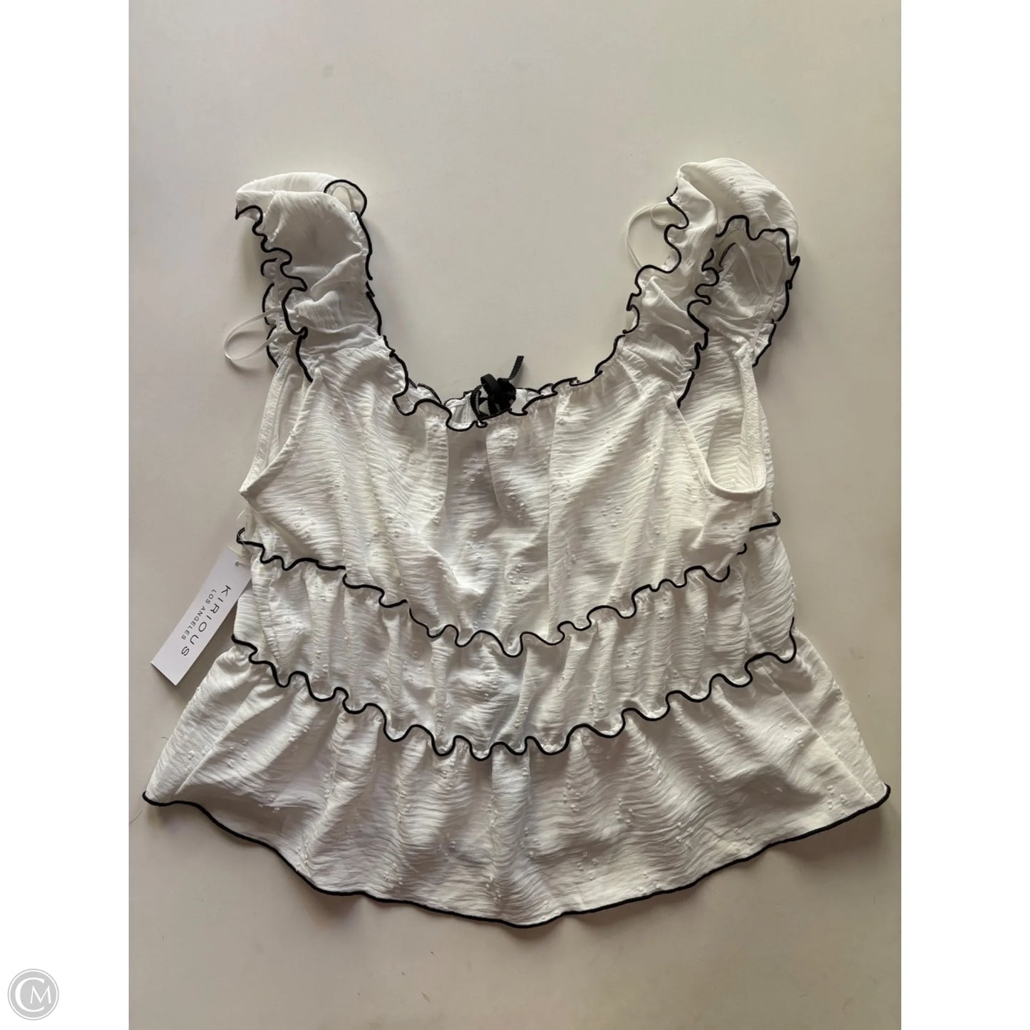Top Short Sleeve By Kirious In White, Size: L