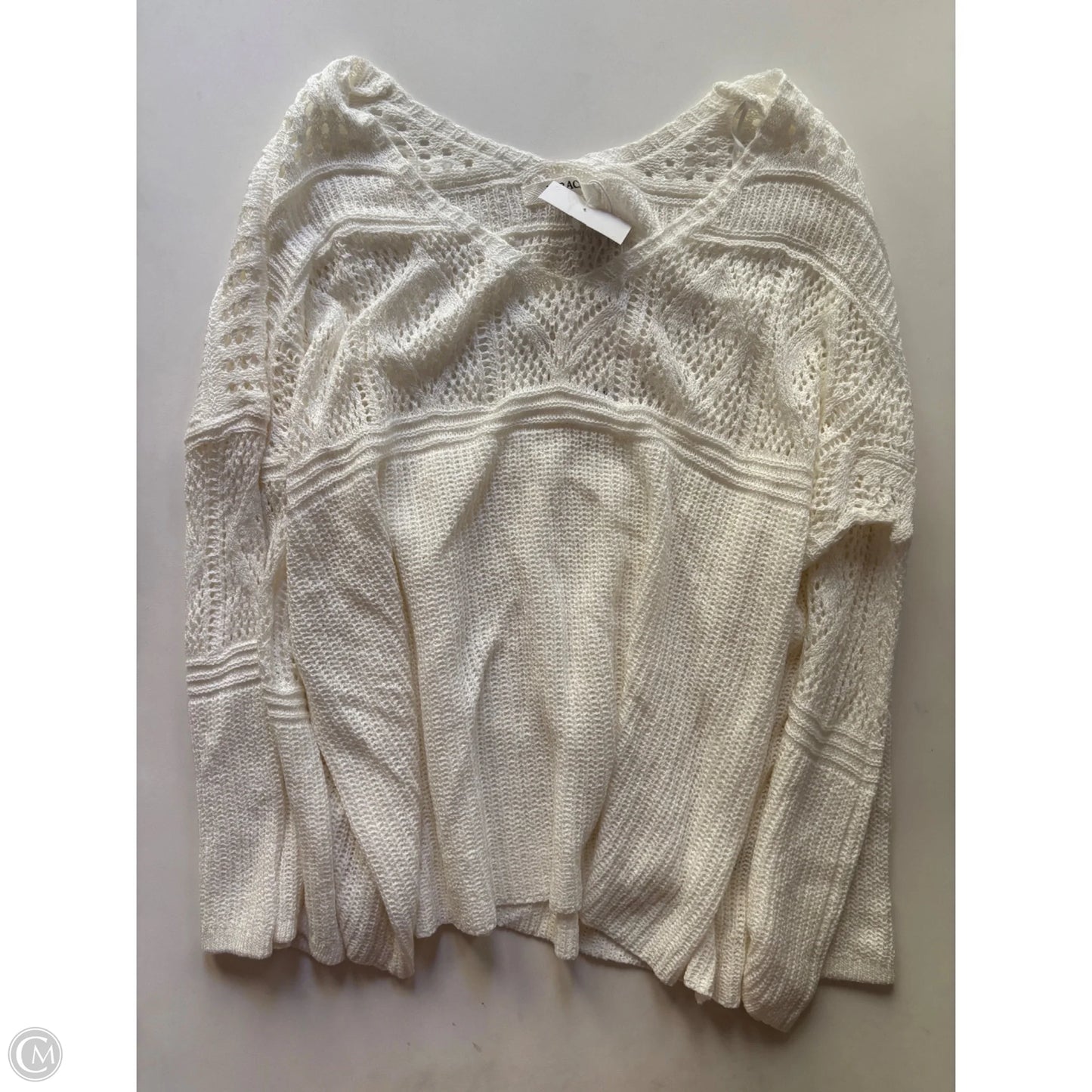 Sweater By Miracle In Cream, Size: M