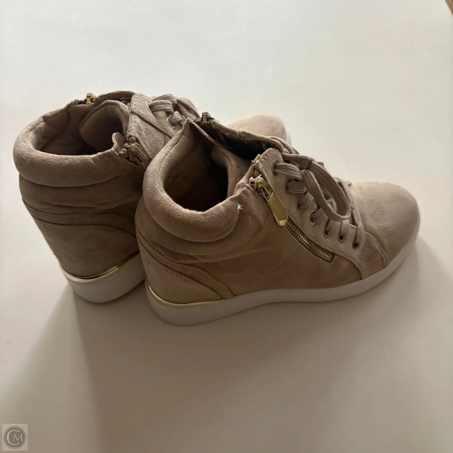 Boots Ankle Flats By Aldo In Tan, Size: 6.5