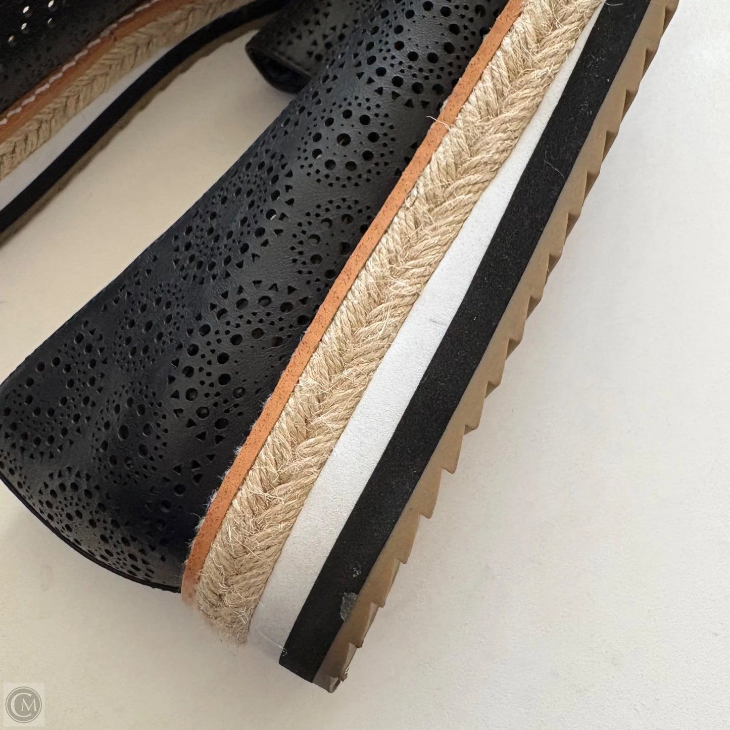 Shoes Flats By Crown Vintage In Black, Size: 8.5