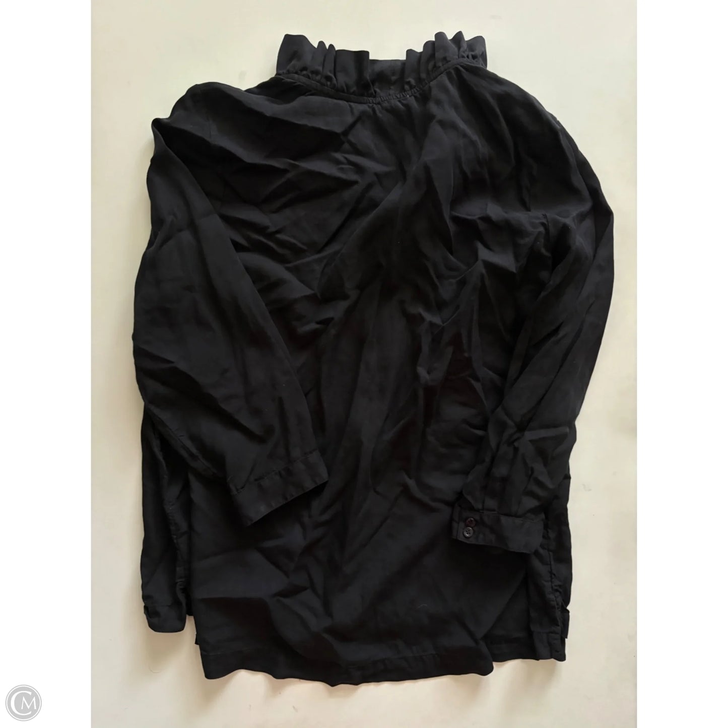 Top Long Sleeve By Crown And Ivy In Black, Size: M