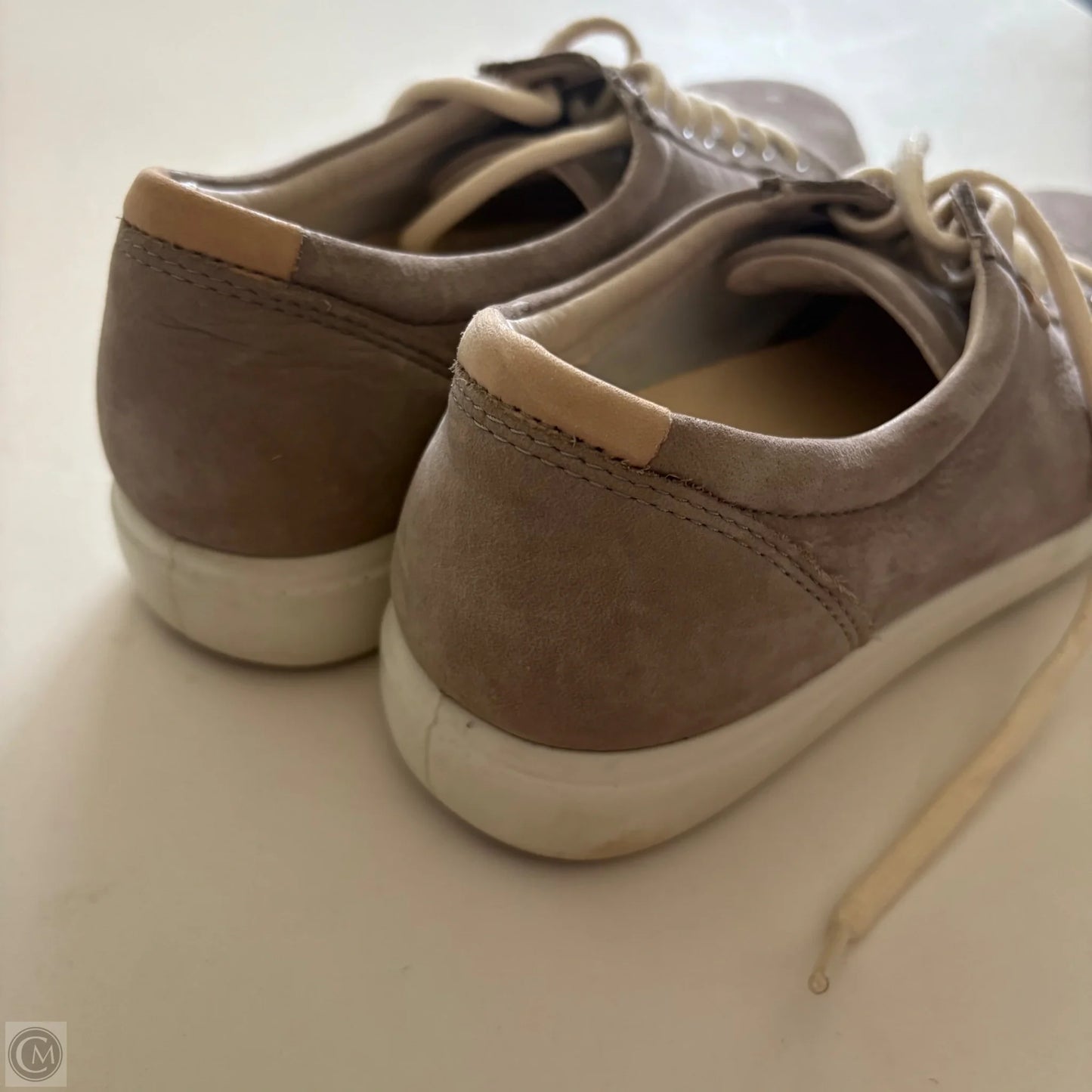 Shoes Flats By Ecco In Grey, Size: 10