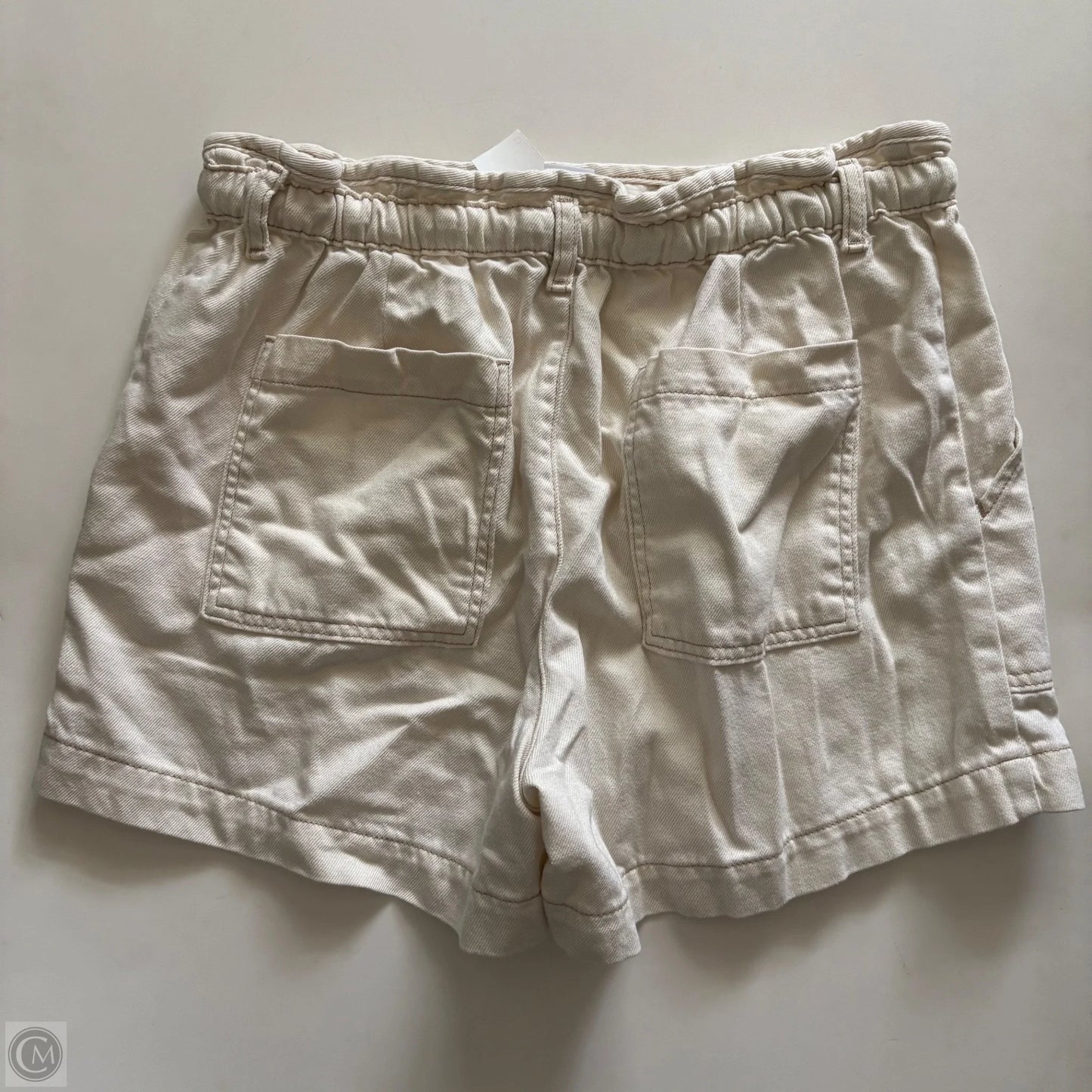 Shorts By Time And Tru In Cream, Size: L