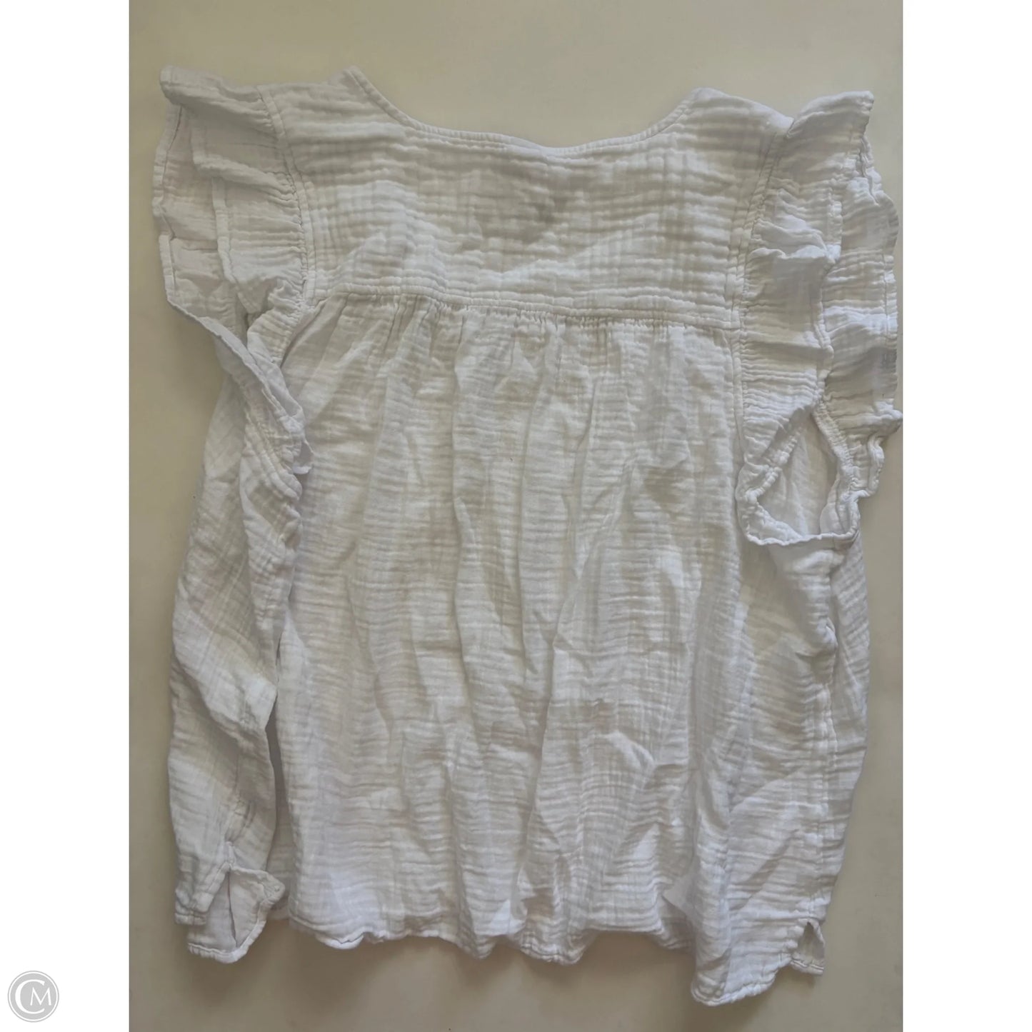 Top Short Sleeve By Old Navy In White, Size: 3x