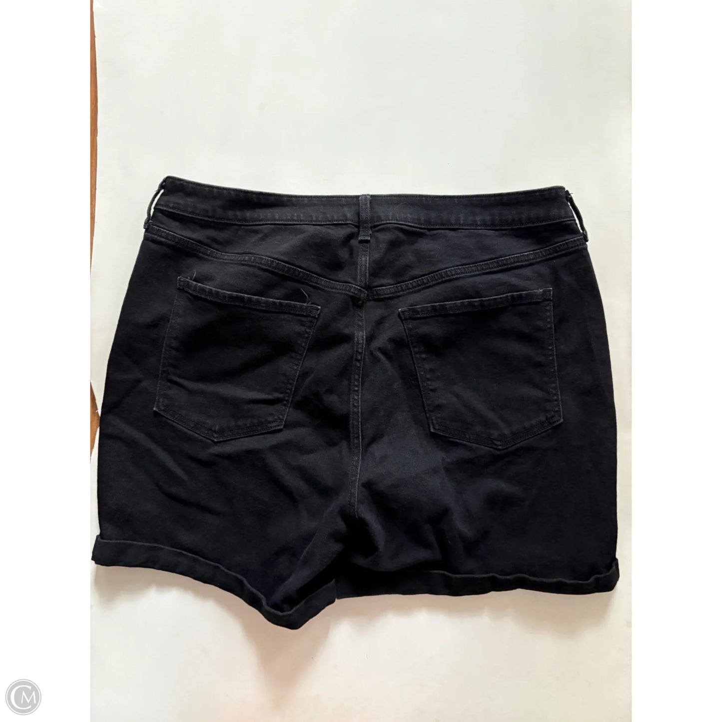 Shorts By Old Navy In Black, Size: 18