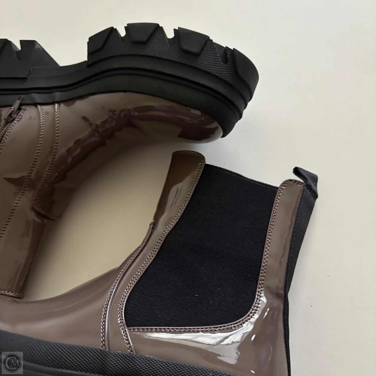 Boots Ankle Flats By Bamboo In Brown, Size: 8