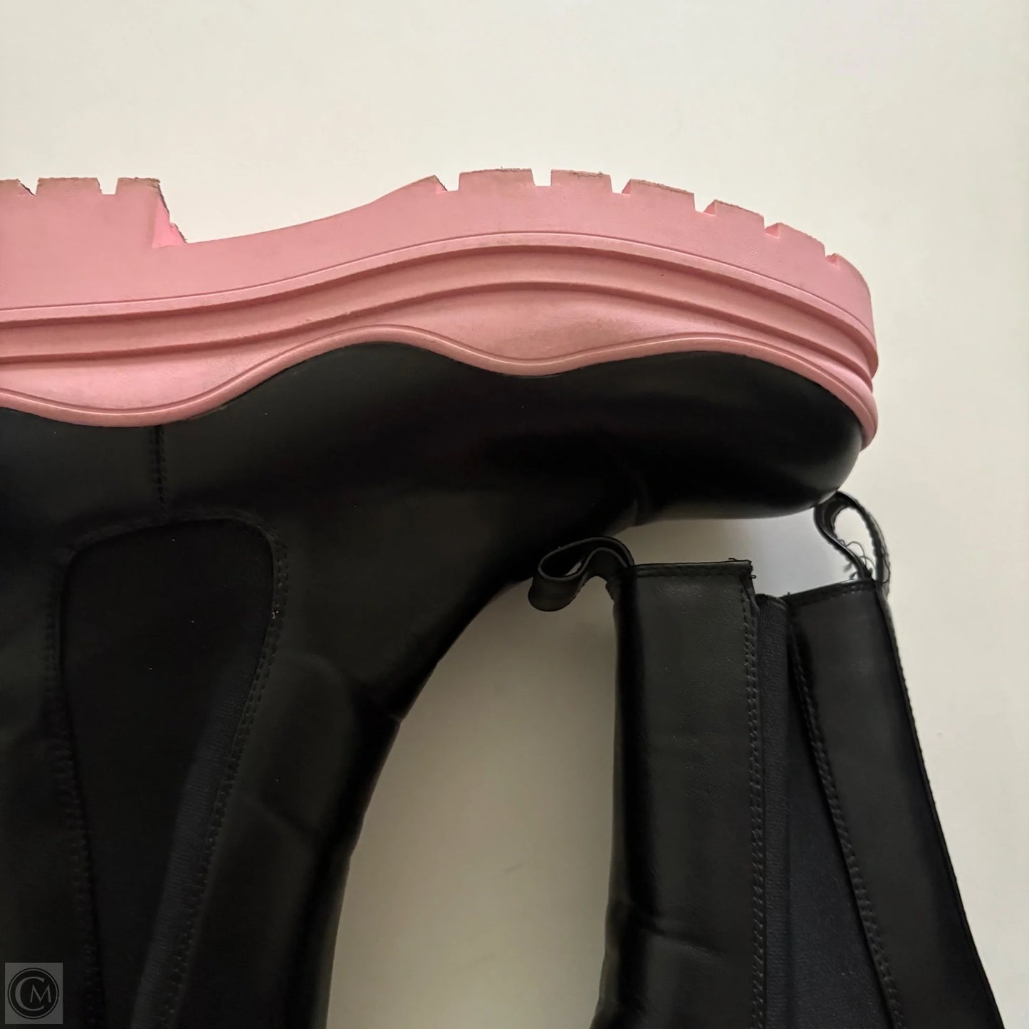 Boots Ankle Flats By Azalea Wang In Black & Pink, Size: 8.5
