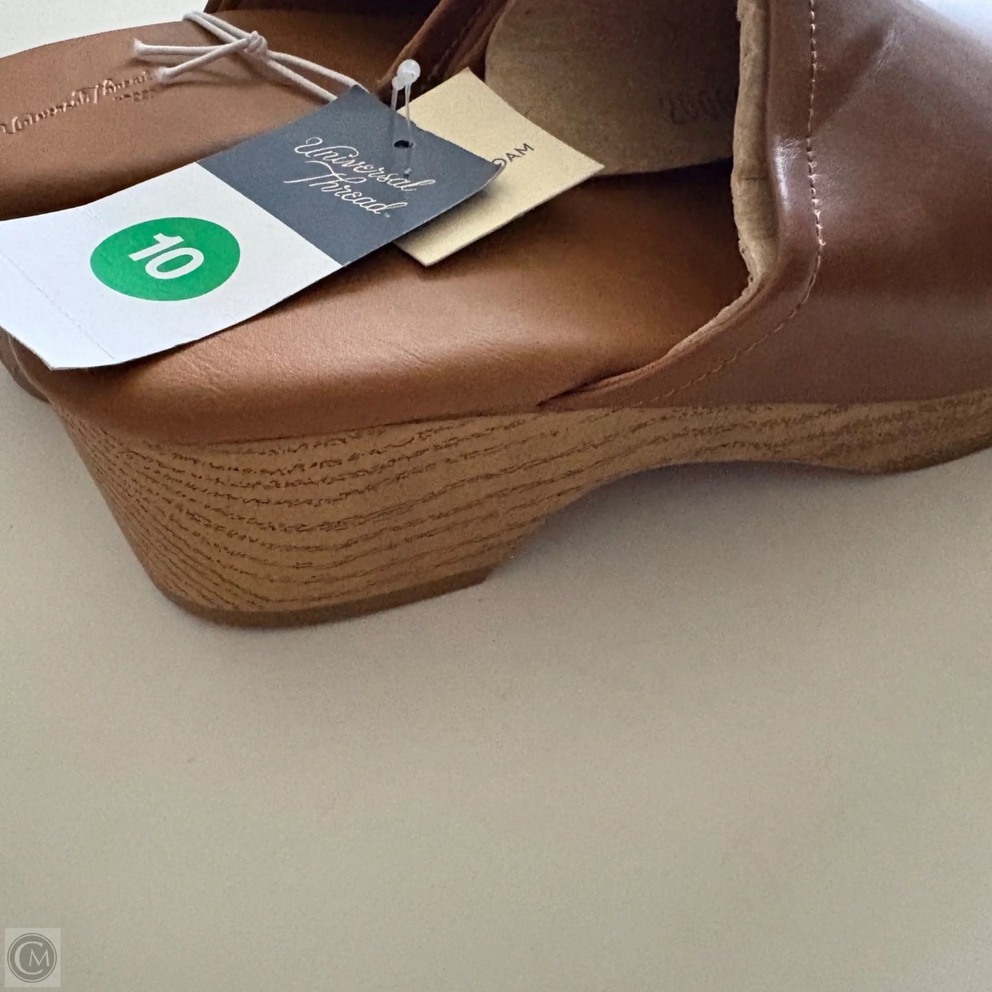 Shoes Flats By Universal Thread In Tan, Size: 10