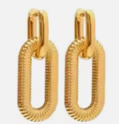 Trendy 18k Gold1 NEW! 18kt Plated Square Striped Chain Earrings Stainless Steel Earrings