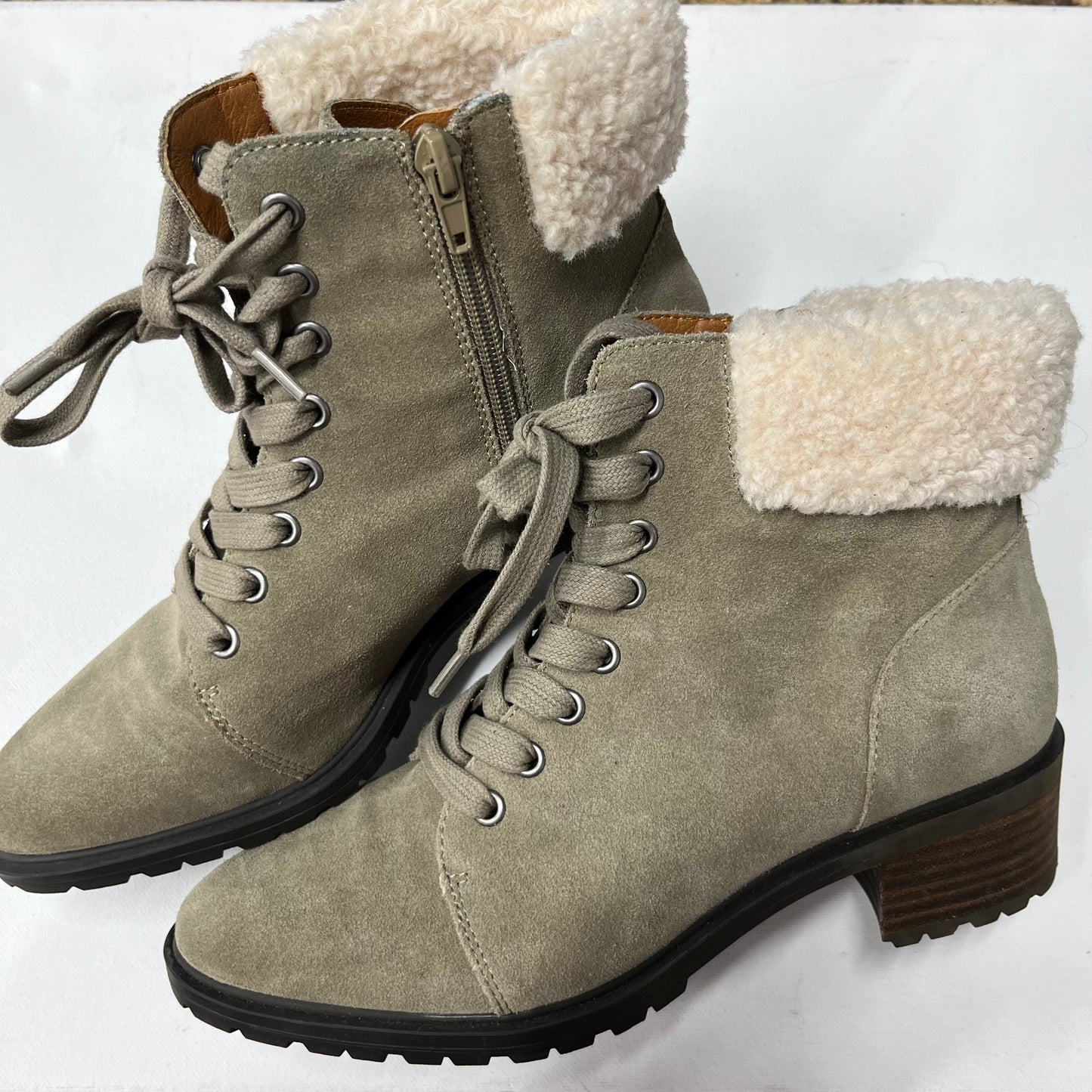 Boots Ankle Flats By Lucky Brand Size: 8