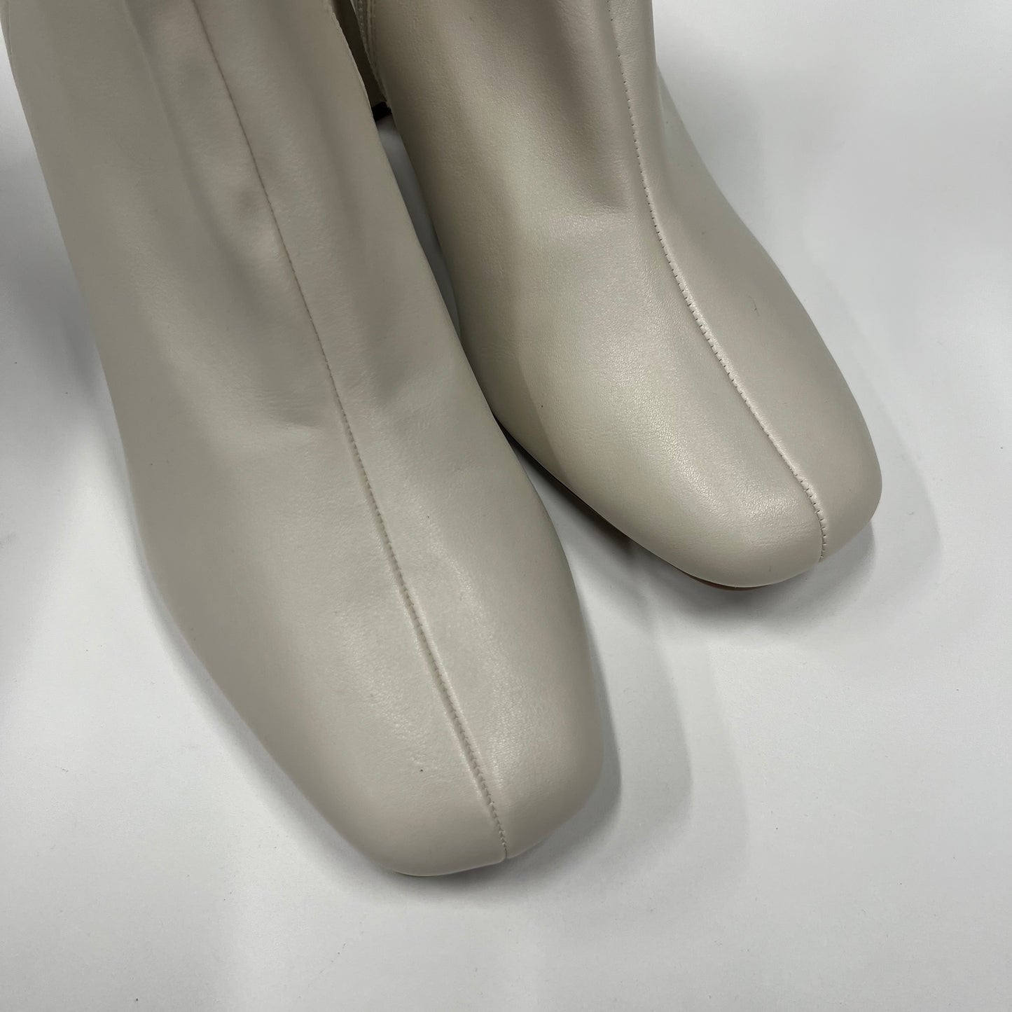 Boots Ankle Heels By A New Day Size: 9
