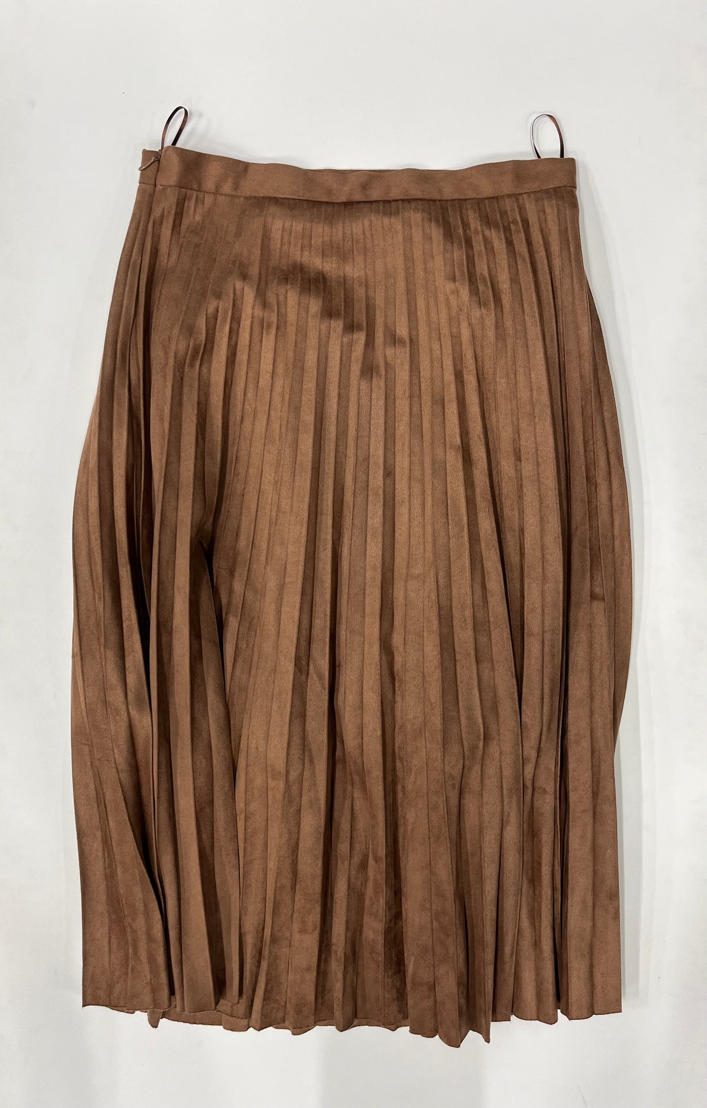 Skirt Midi By Bagatelle Size: 8