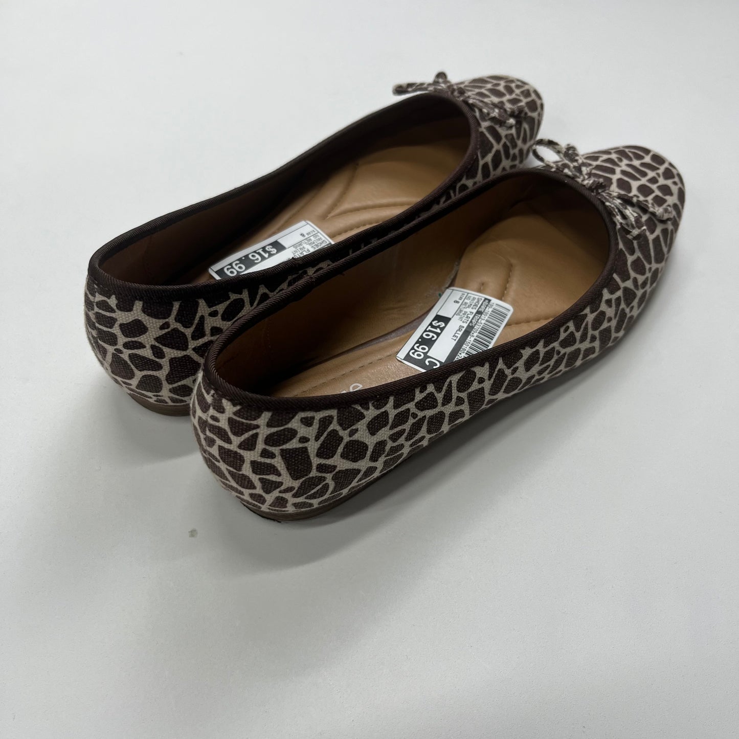 Shoes Flats Ballet By Bare Traps Size: 8