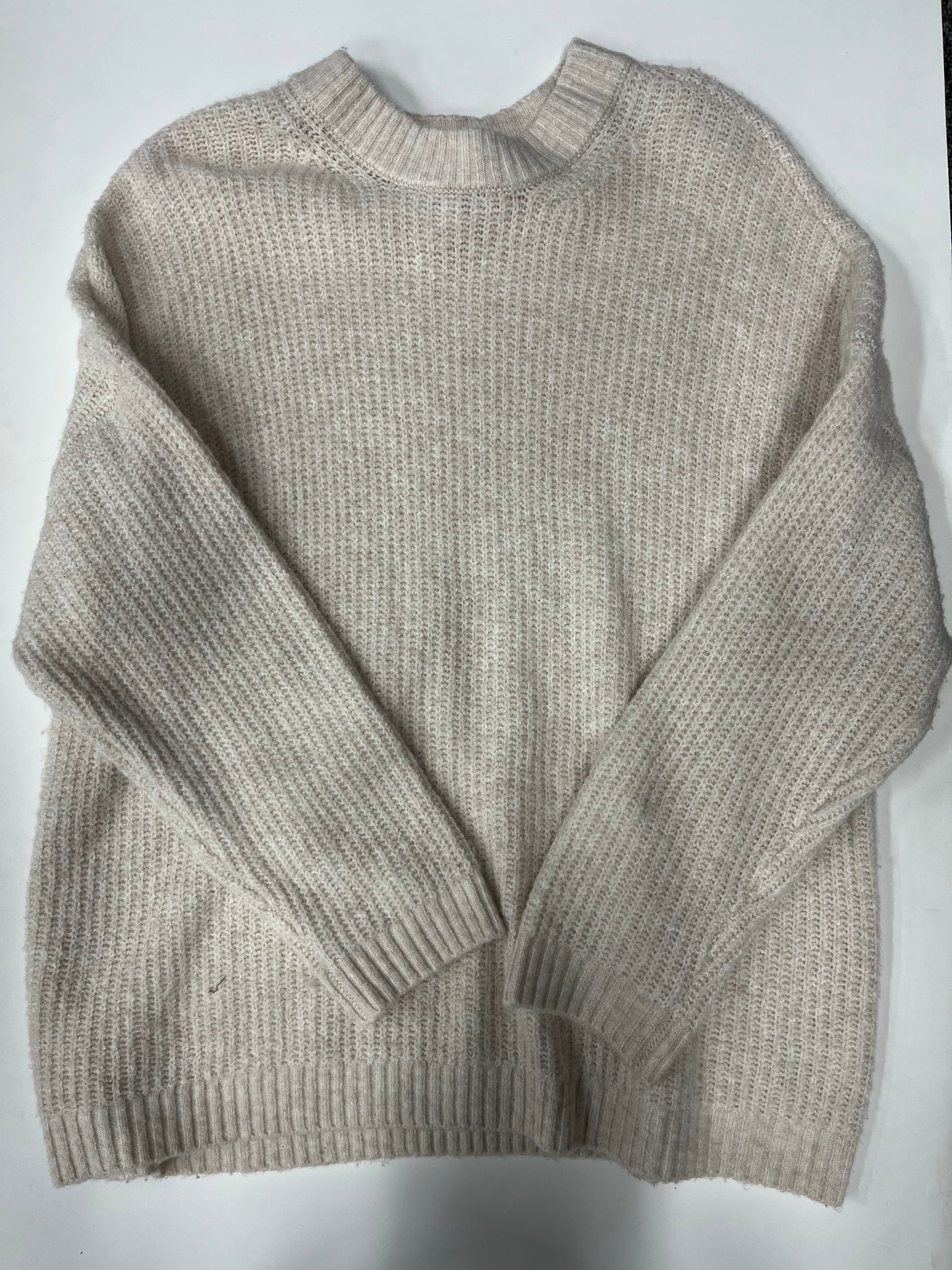 Sweater By American Eagle Size: M