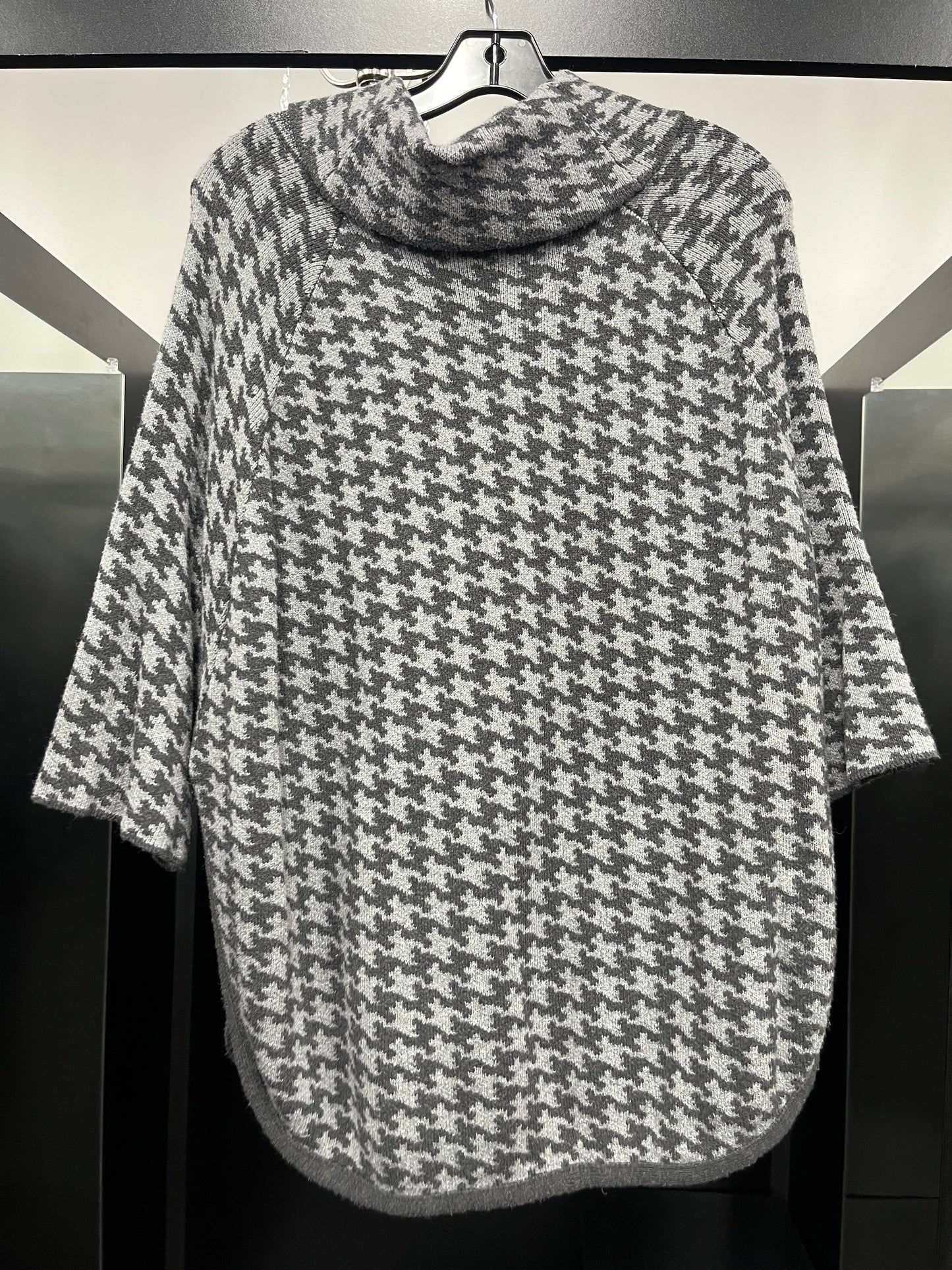 Grey Poncho Loft O, Size Xs