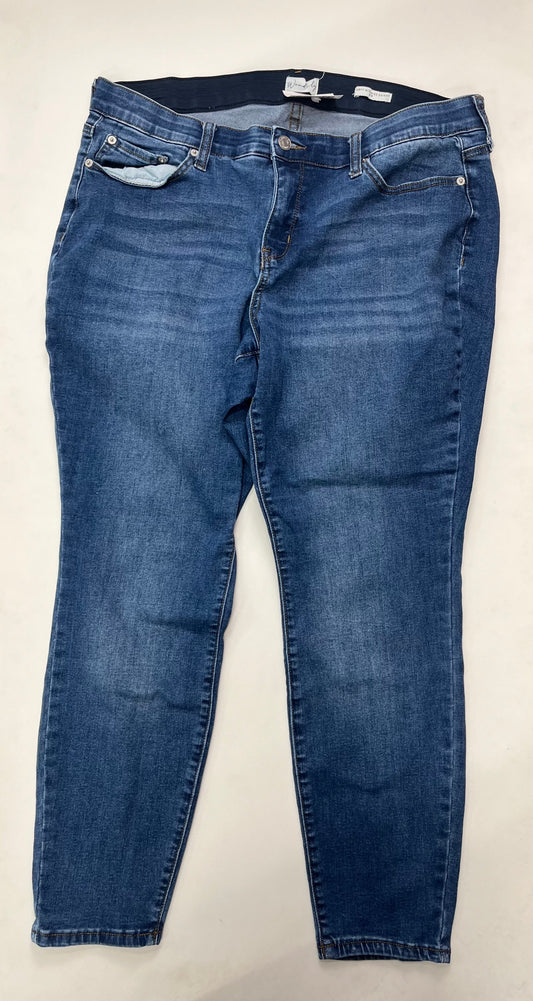 Jeans Straight By Wondery  Size: 18