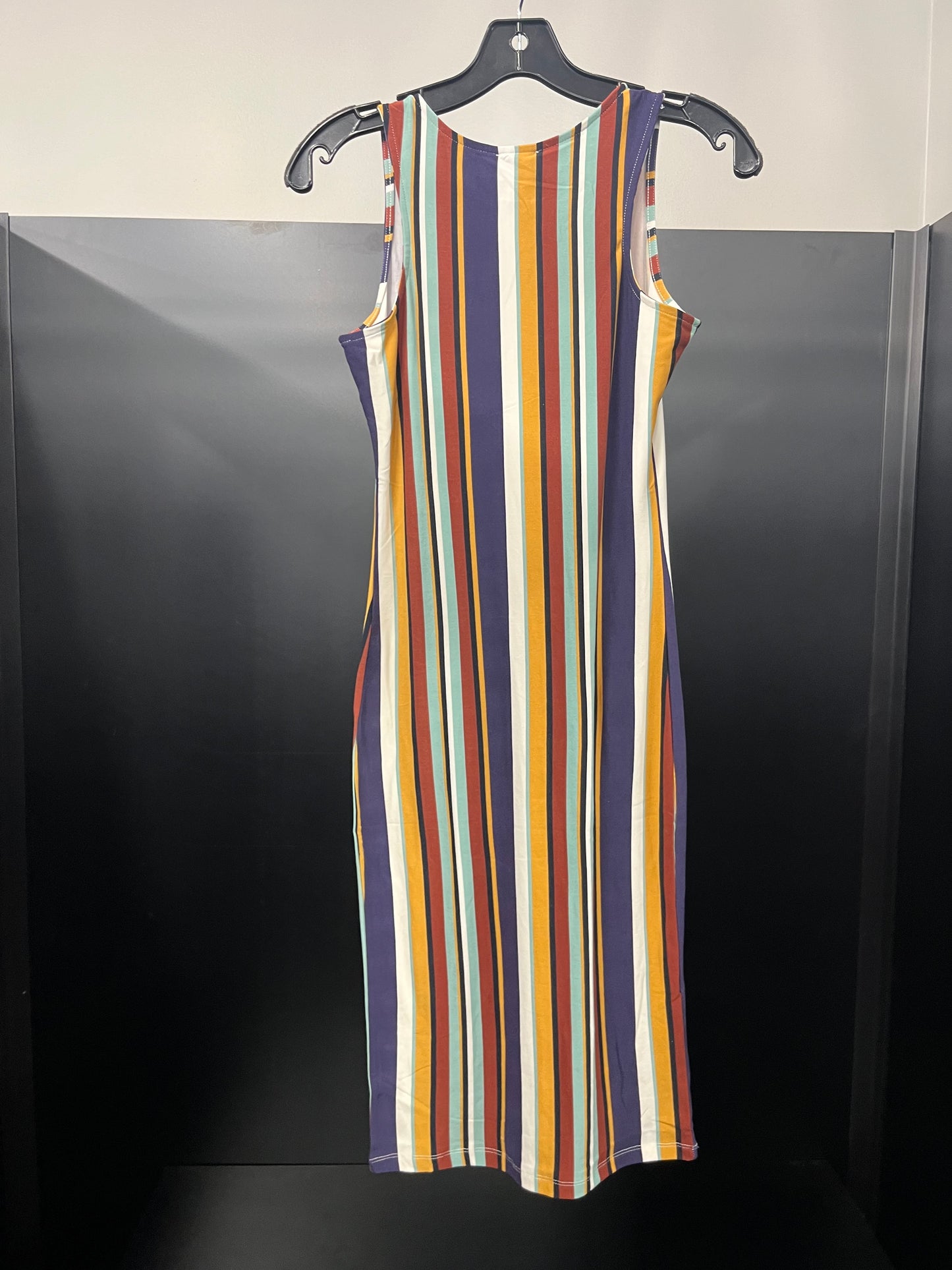 Dress Casual Midi By Yelete  Size: S