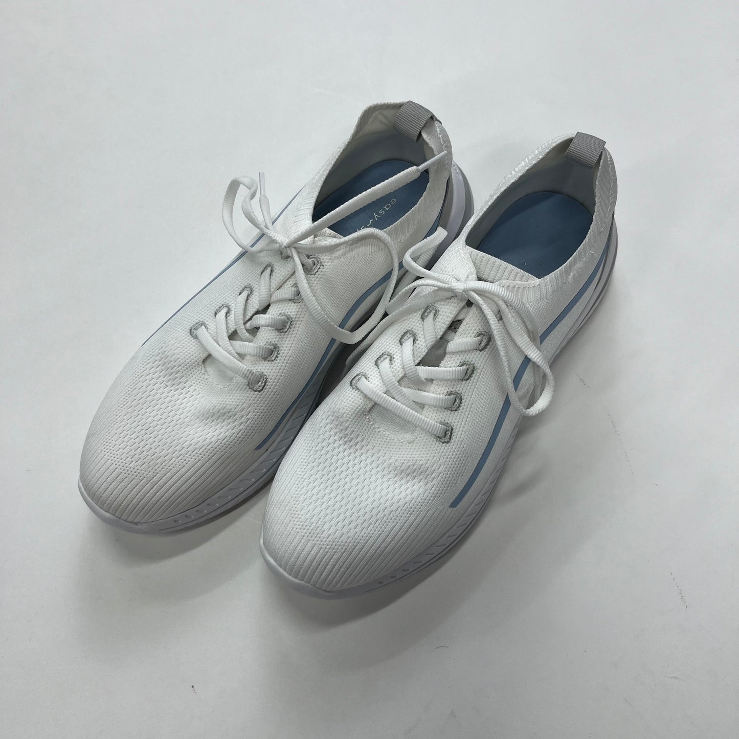 White Shoes Athletic Easy Spirit, Size 10