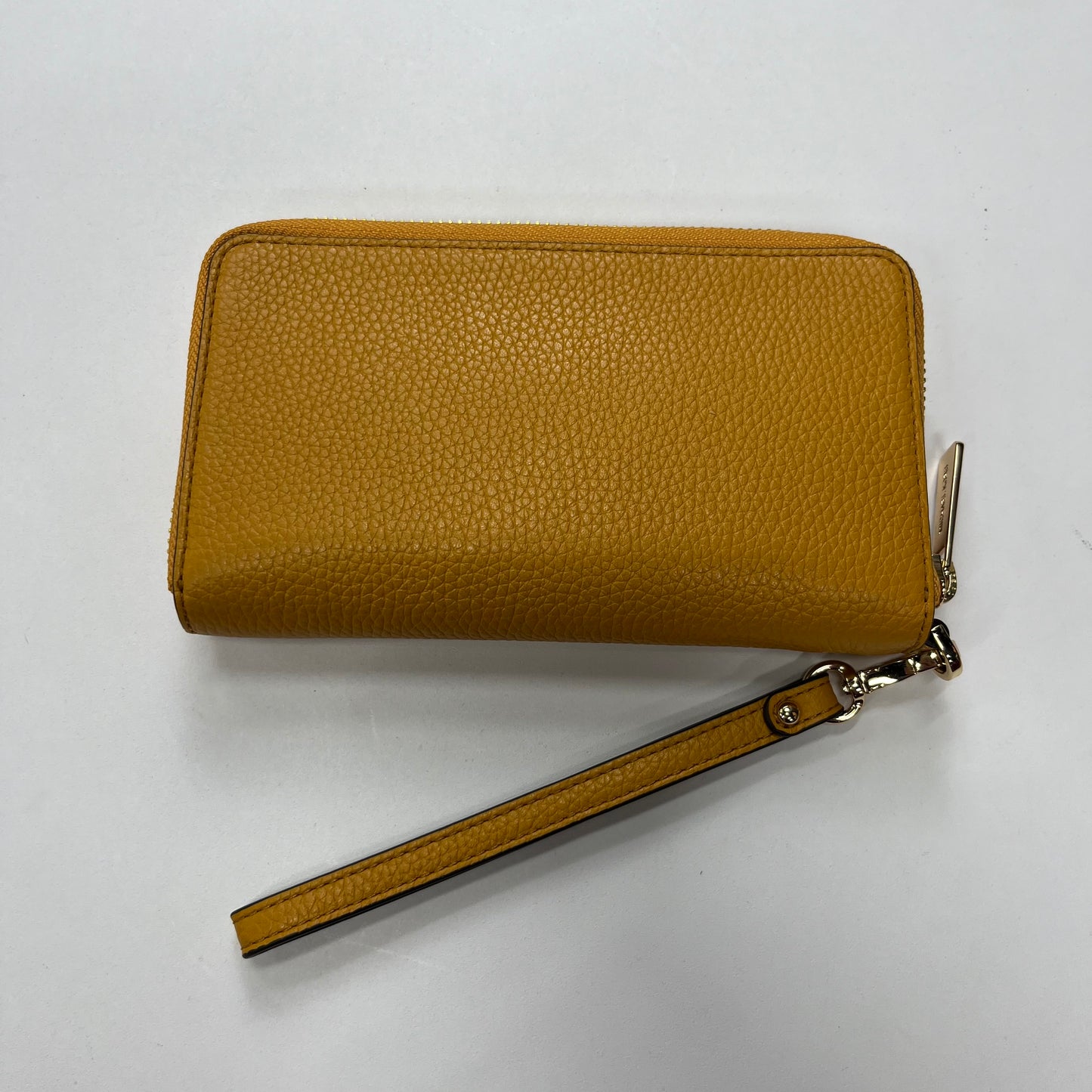 Wristlet Michael Kors NWT, Size Medium