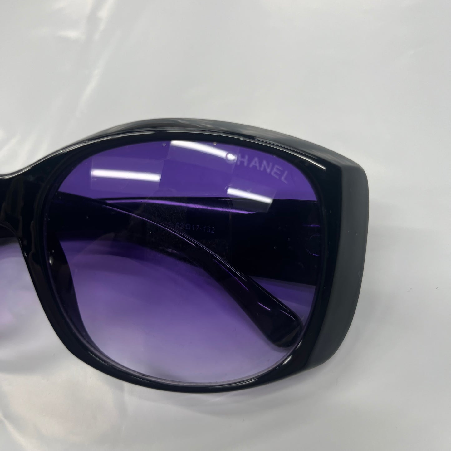 Sunglasses Chanel, Size 01 Piece