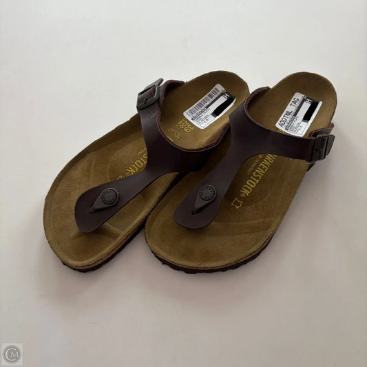 Sandals Flats By Birkenstock In Brown, Size: 8.5