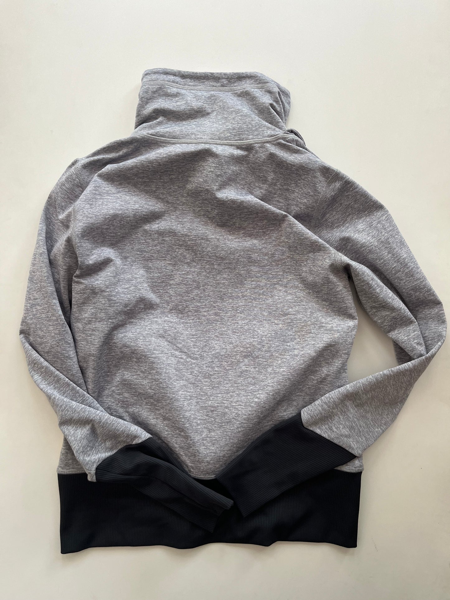 Athletic Sweatshirt Crewneck By Lucy In Grey, Size: Xs