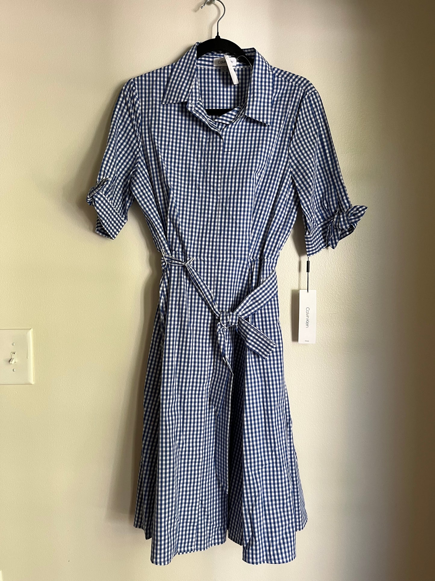 Dress Casual Midi By Calvin Klein In Checked, Size: M