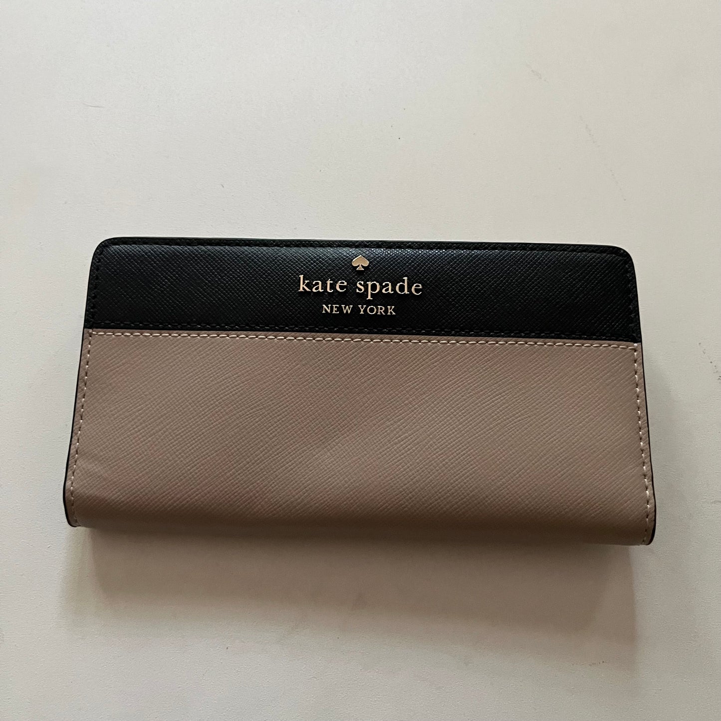 Wallet By Kate Spade, Size: Medium