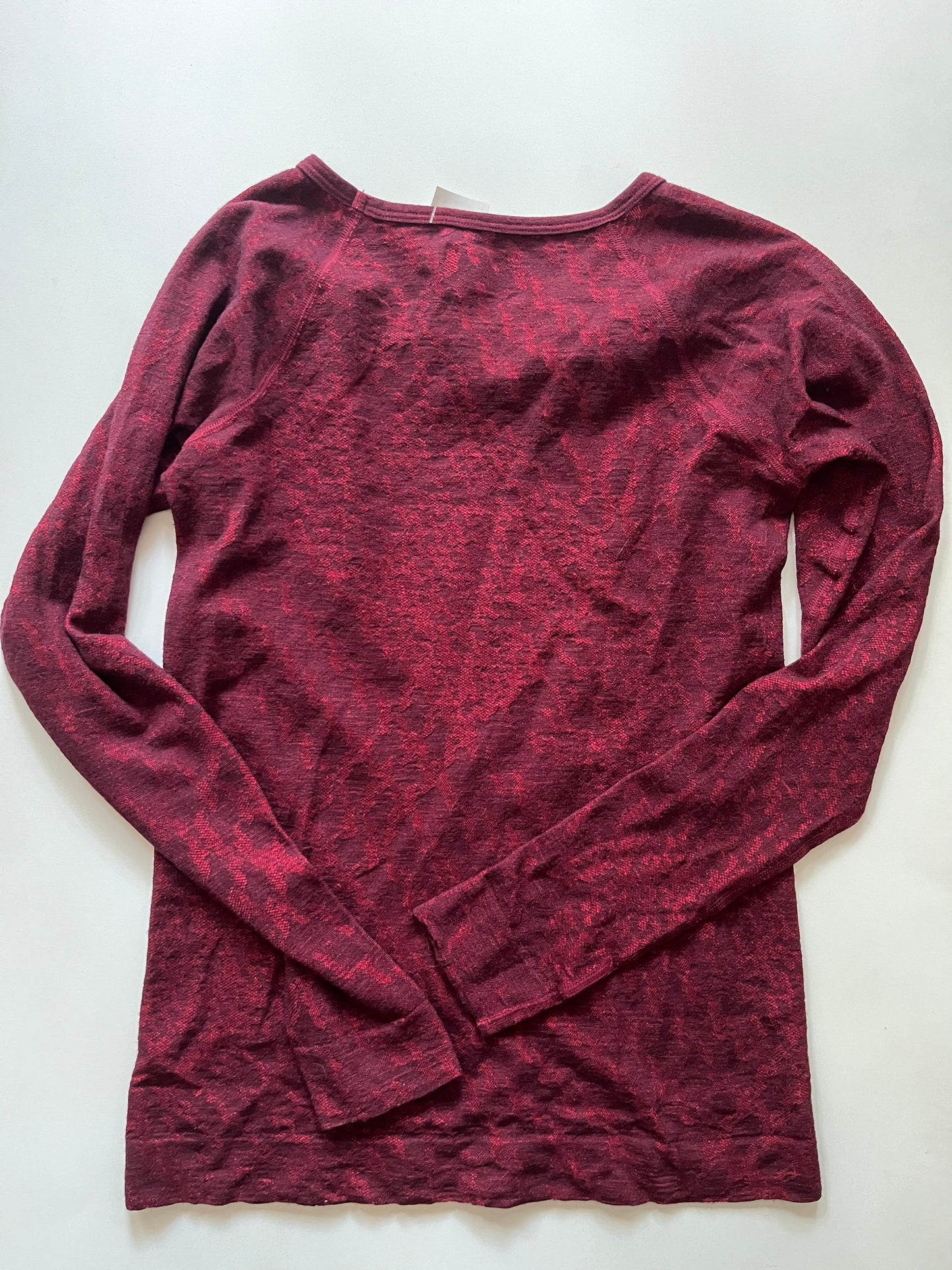 Athletic Top Long Sleeve Crewneck By Athleta In Red, Size: S