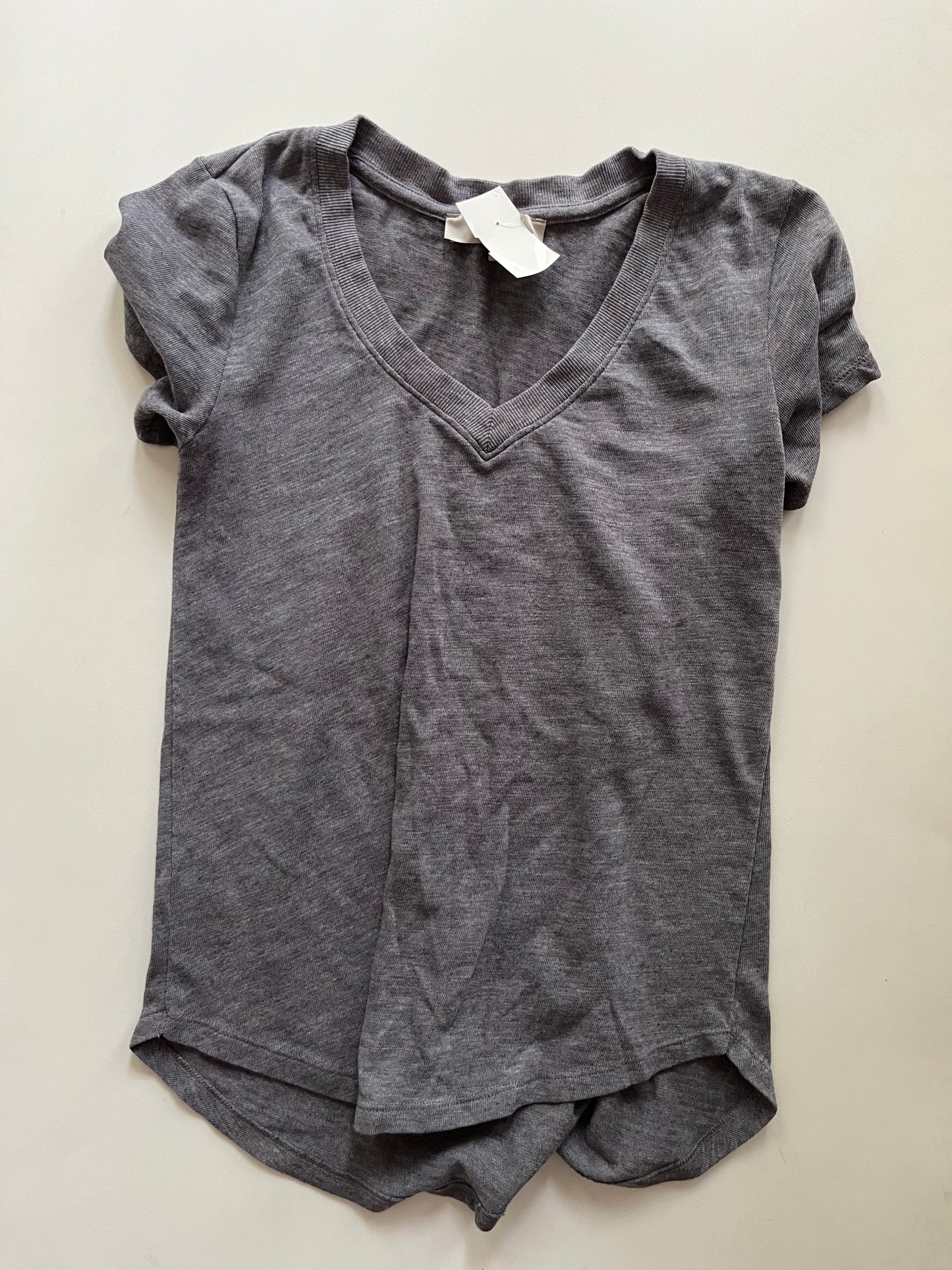 Top Short Sleeve By Loft In Grey, Size: Xs