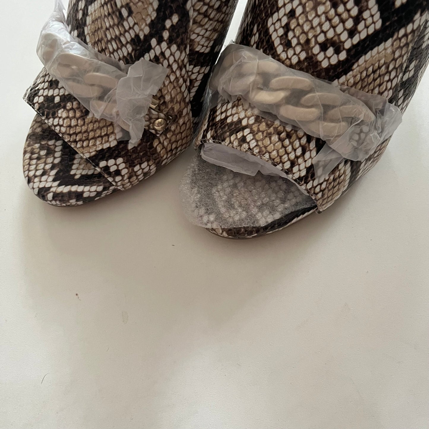 Shoes Heels Block By White House Black Market O In Animal Print, Size: 8.5