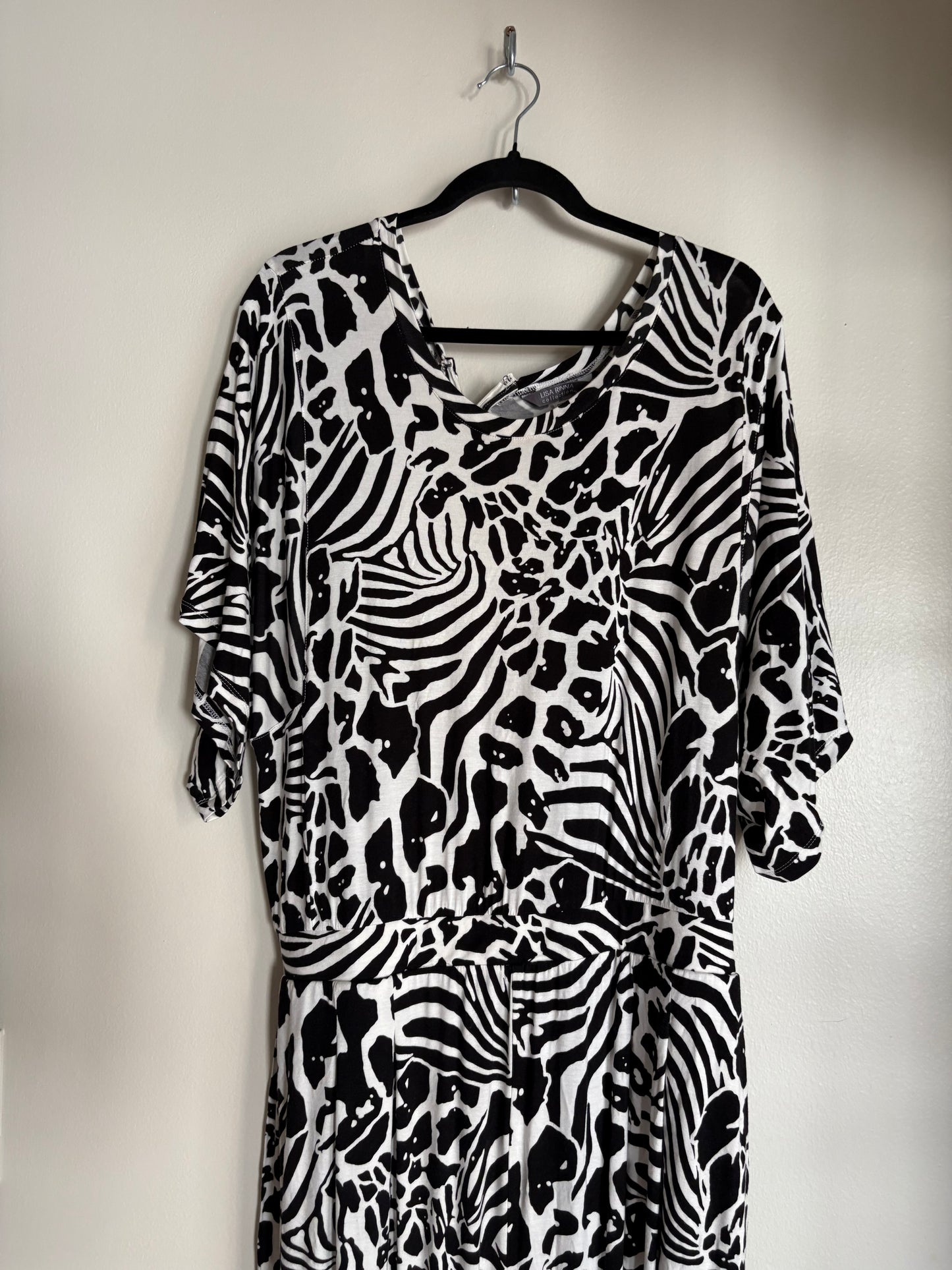 Jumpsuit By Lisa Rinna In Black & White, Size: 1x