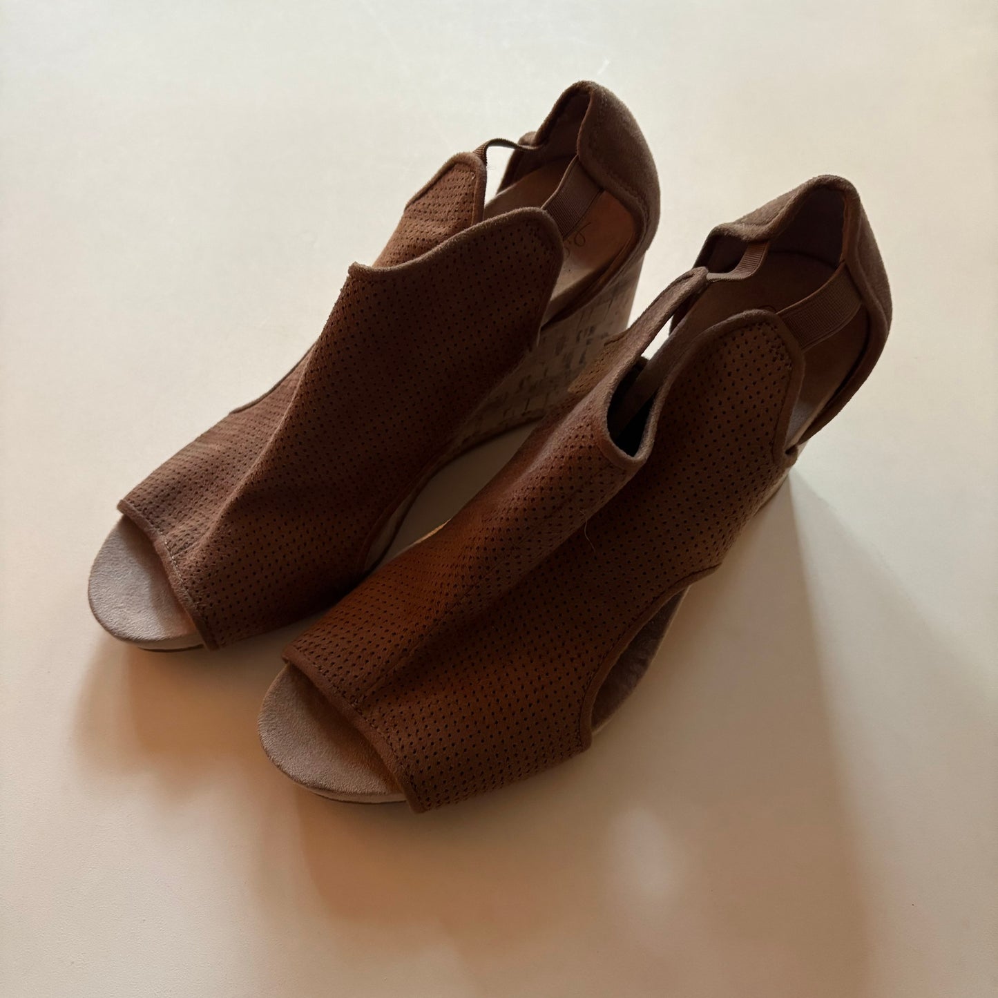 Shoes Heels Wedge By Life Stride In Taupe, Size: 9