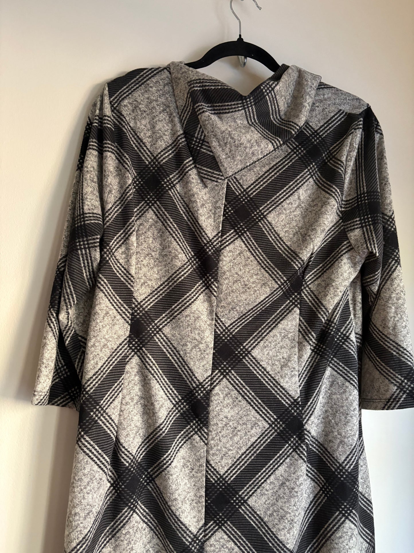 Dress Work By Clothes Mentor In Plaid Pattern, Size: Xl