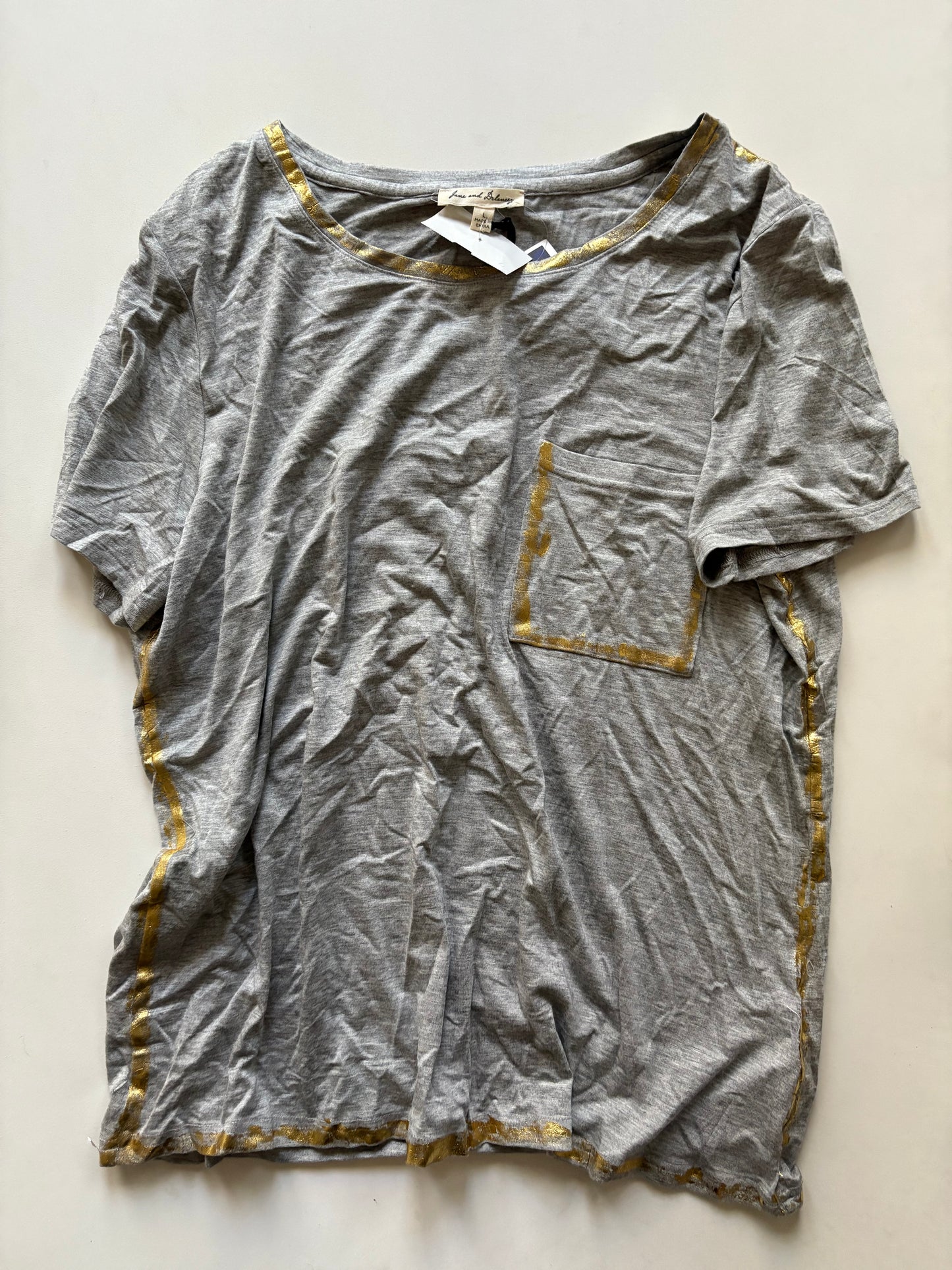 Top Short Sleeve By Jane And Delancey In Grey, Size: L