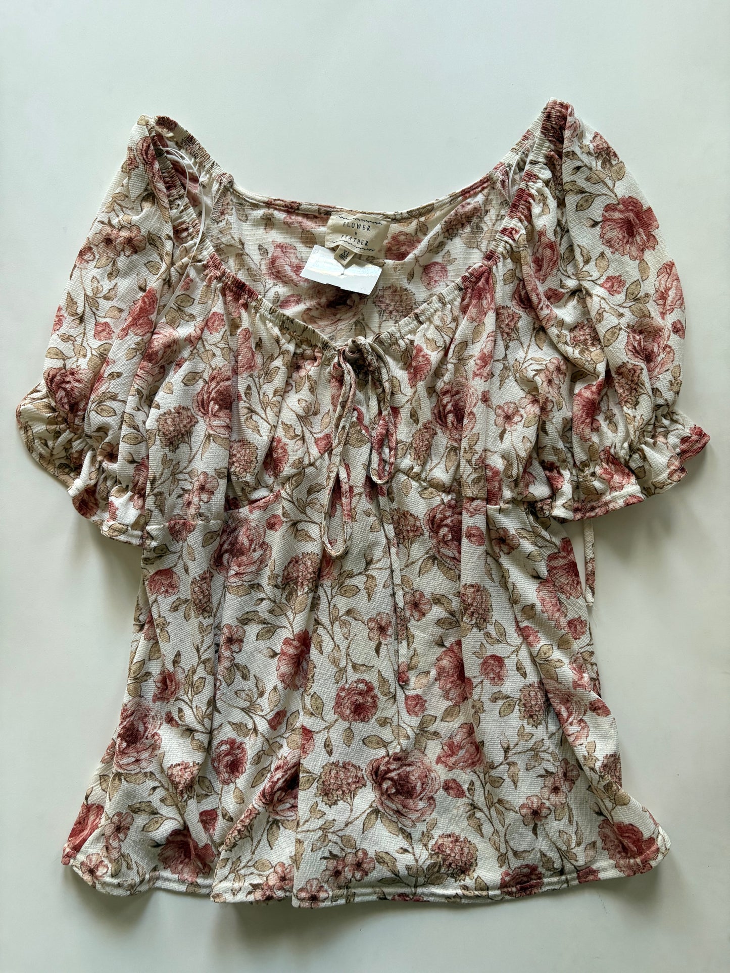 Top Short Sleeve By Flower & Feather In Floral Print, Size: Xs