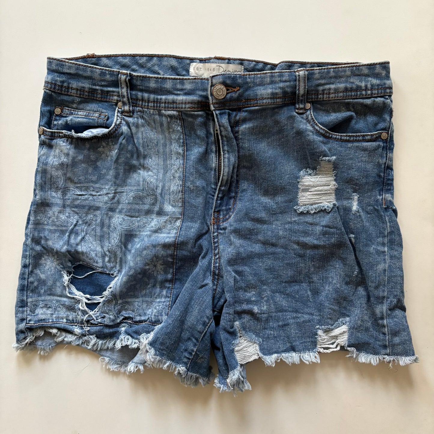 Shorts By Cato In Blue, Size: 14