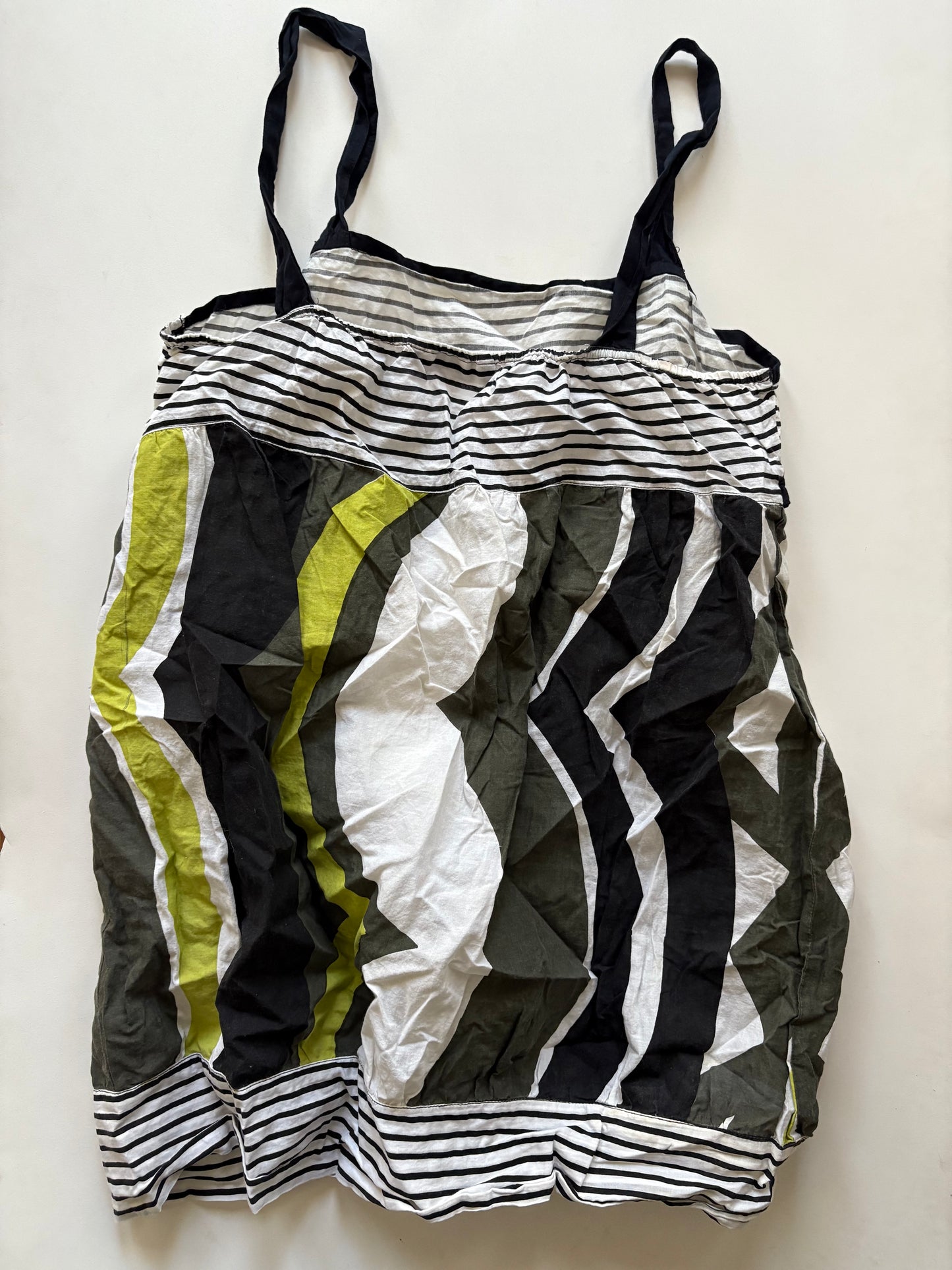 Top Sleeveless By Biographie  Size: Xl