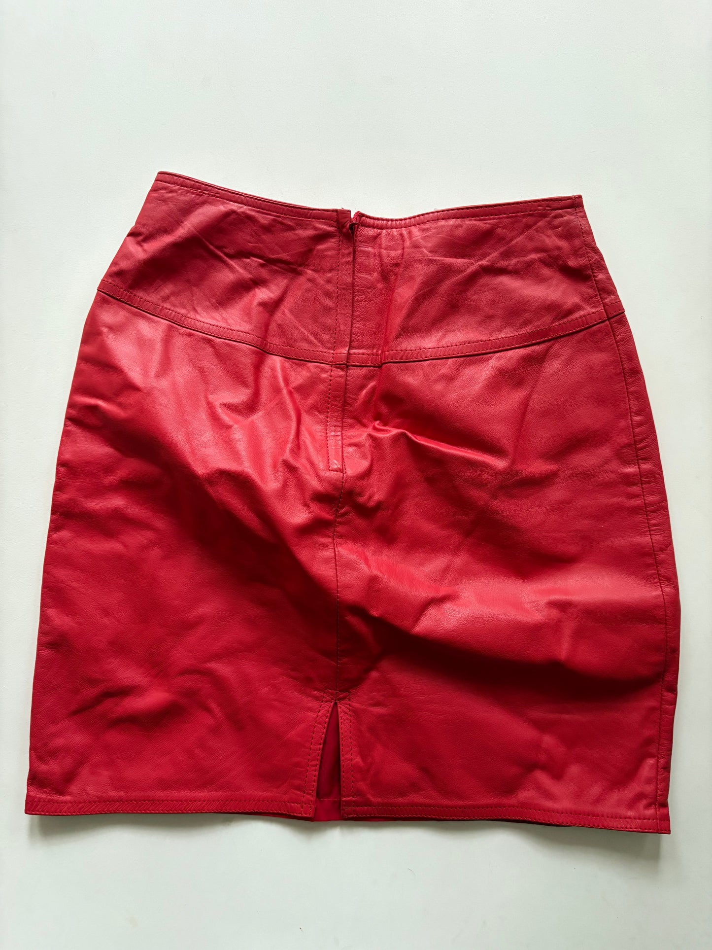 Skirt Mini & Short By Winlit In Red, Size: 8