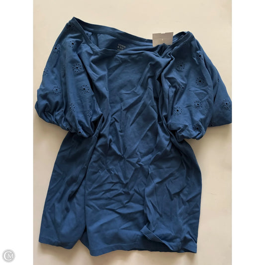 Top Short Sleeve By Crown And Ivy In Blue, Size: 2x