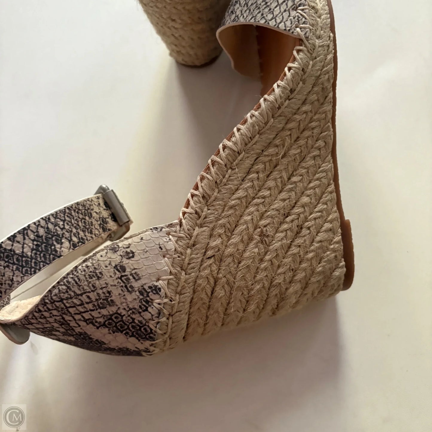 Shoes Heels Wedge By Dolce Vita In Animal Print, Size: 8