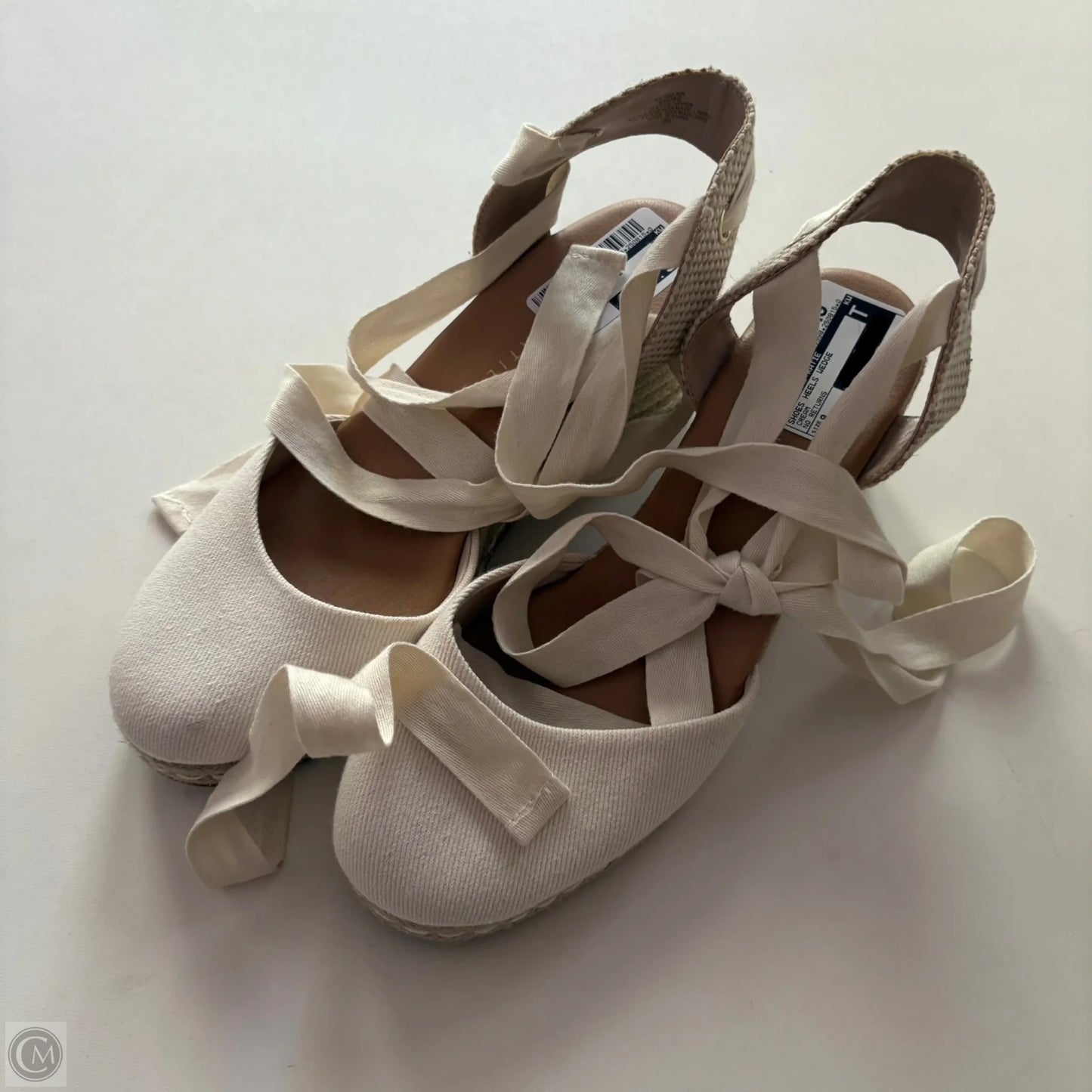 Shoes Heels Wedge By Kelly And Katie In Cream, Size: 9